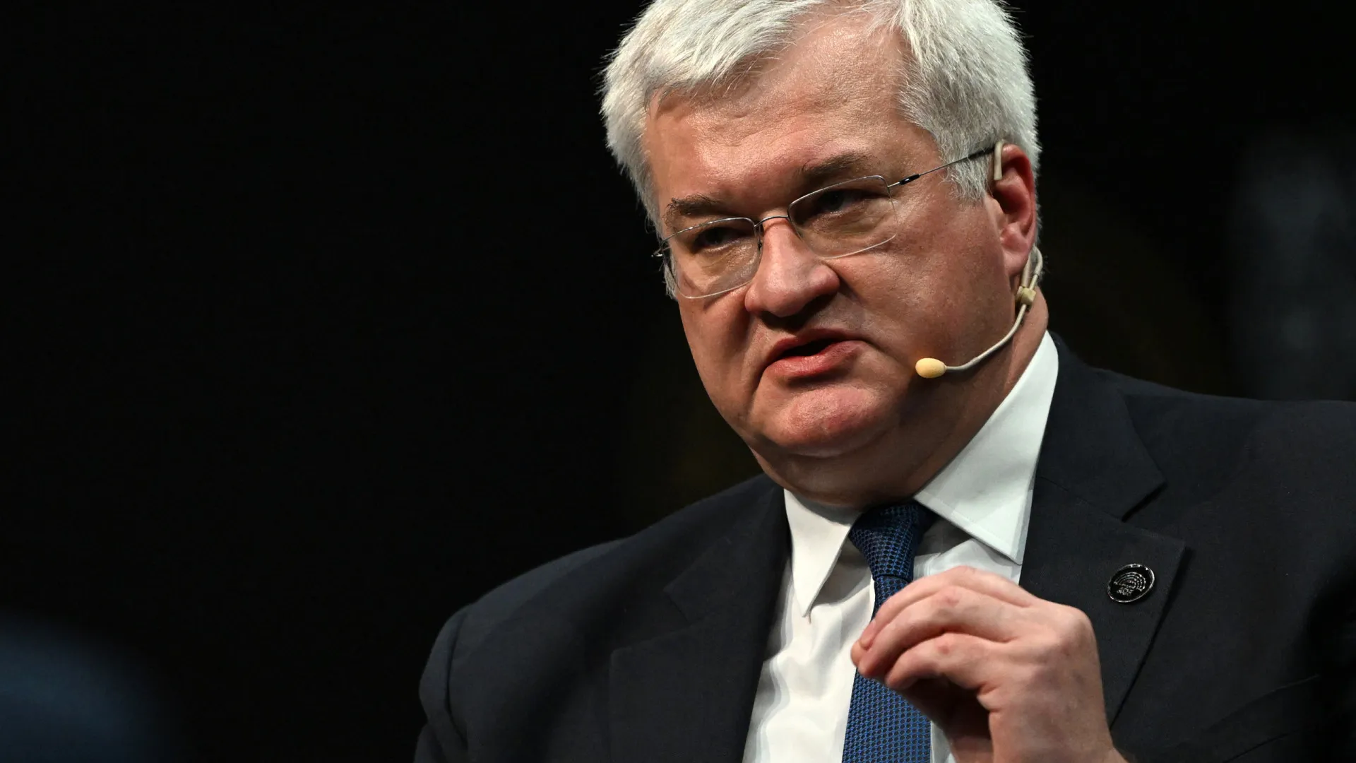 
                    Davos. Kyiv quer que se debata ataque russo a infraestruturas energéticas
                