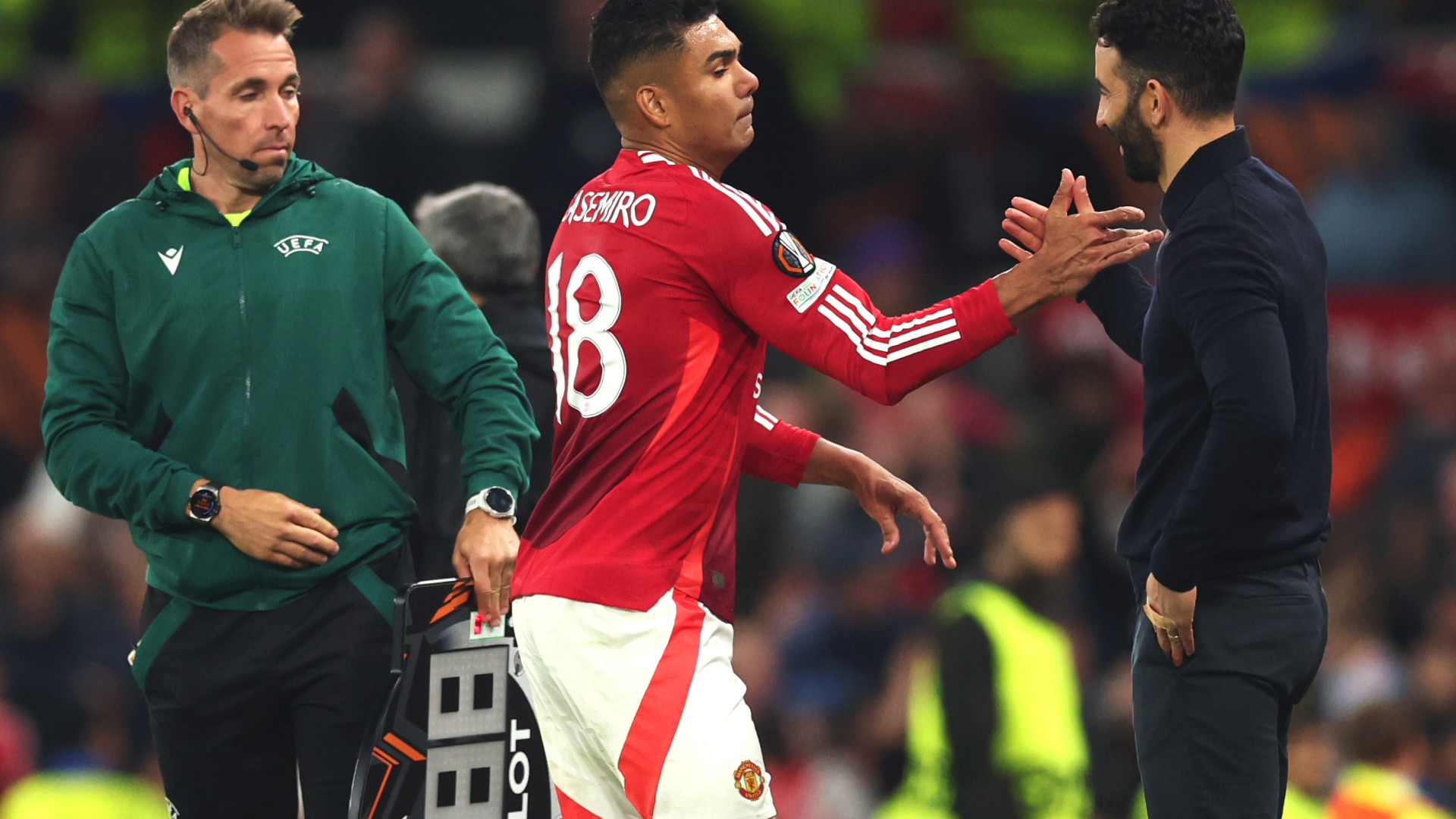 Casemiro dá a volta a Amorim e cria 'dor de cabeça' ao Manchester United
