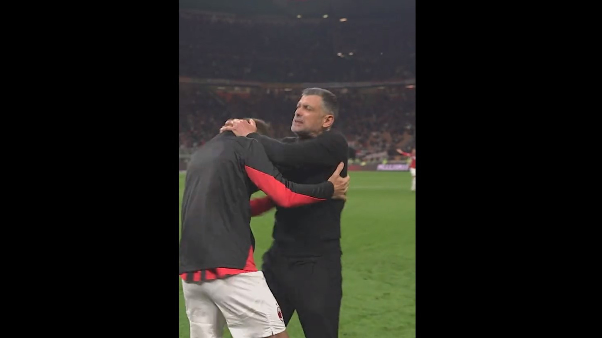 Sérgio Conceição igual a si mesmo na hora de celebrar o triunfo do Milan