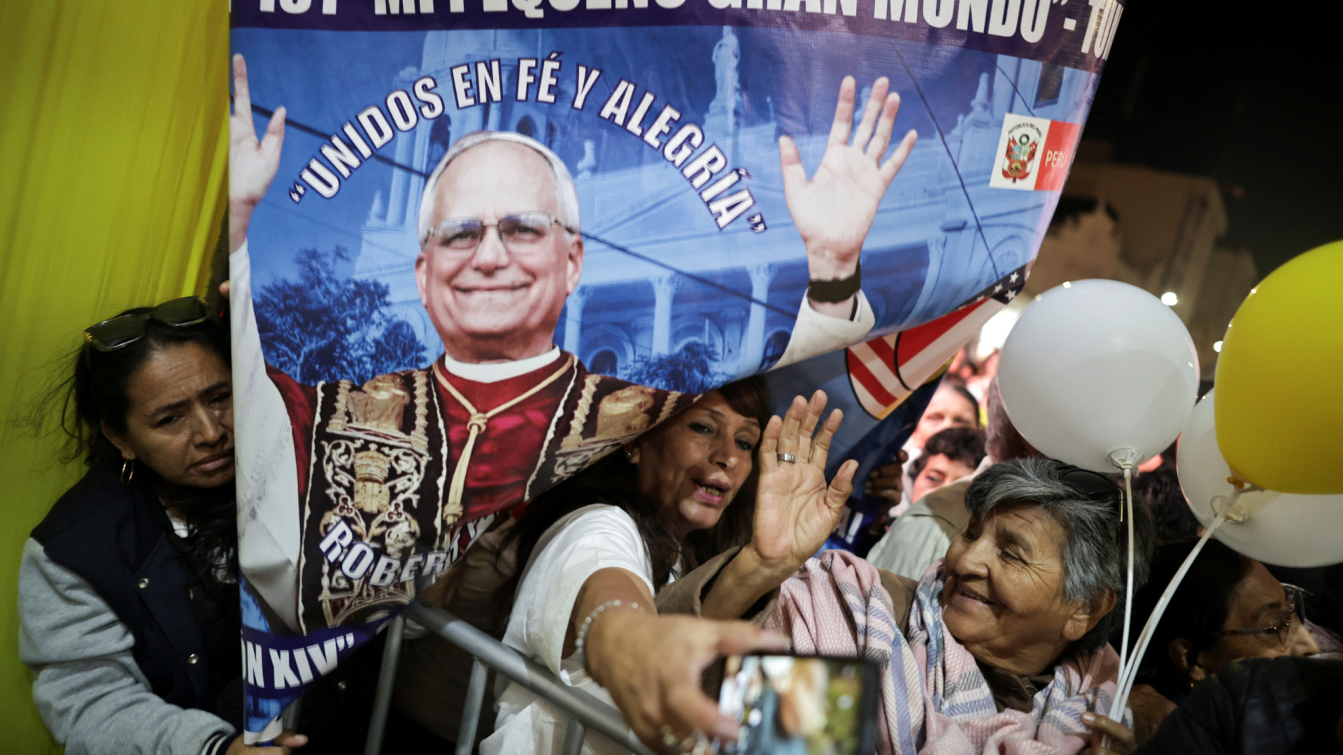 Cidade de Leão XIV no Peru celebra chegada ao Vaticano com missa campal