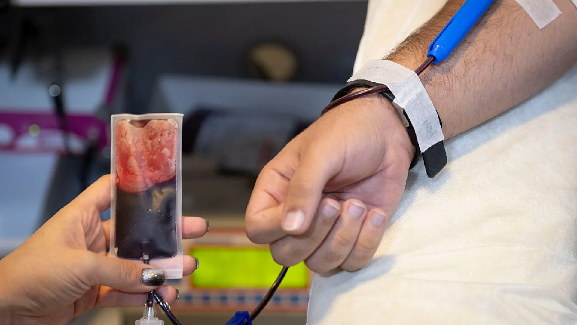 
                    Reservas de sangue na ULS Almada-Seixal saíram do nível crítico
                