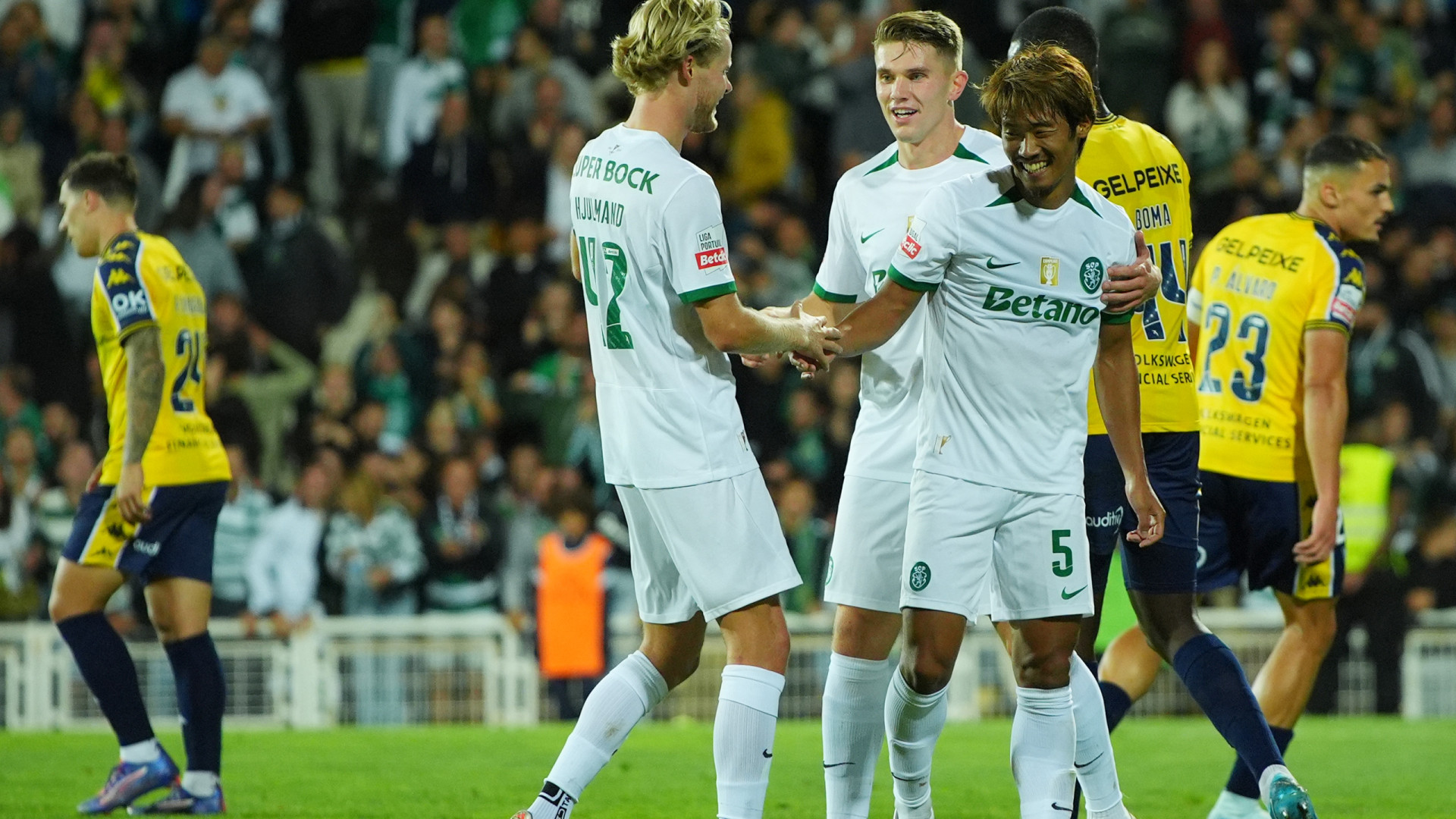 'Debandada'… de arromba? Os 8 que podem despedir-se de Alvalade campeões