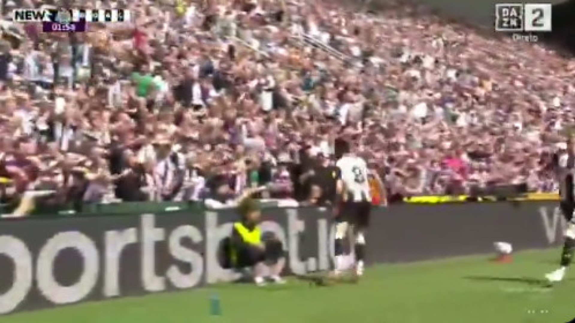 Bastaram... 110 segundos. O golo que desbloqueou o Newcastle-Chelsea