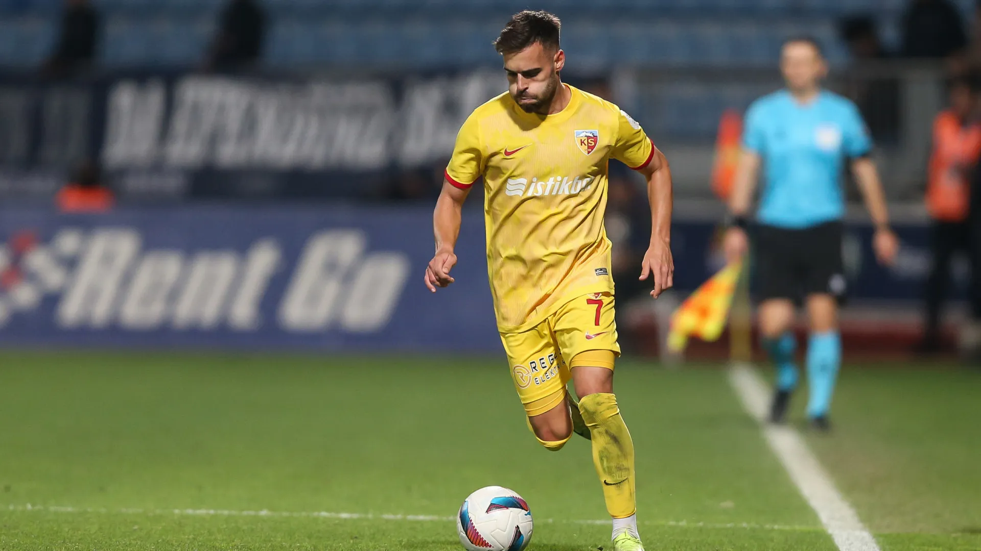 Miguel Cardoso admite regressar a Portugal se conflito escalar na Turquia