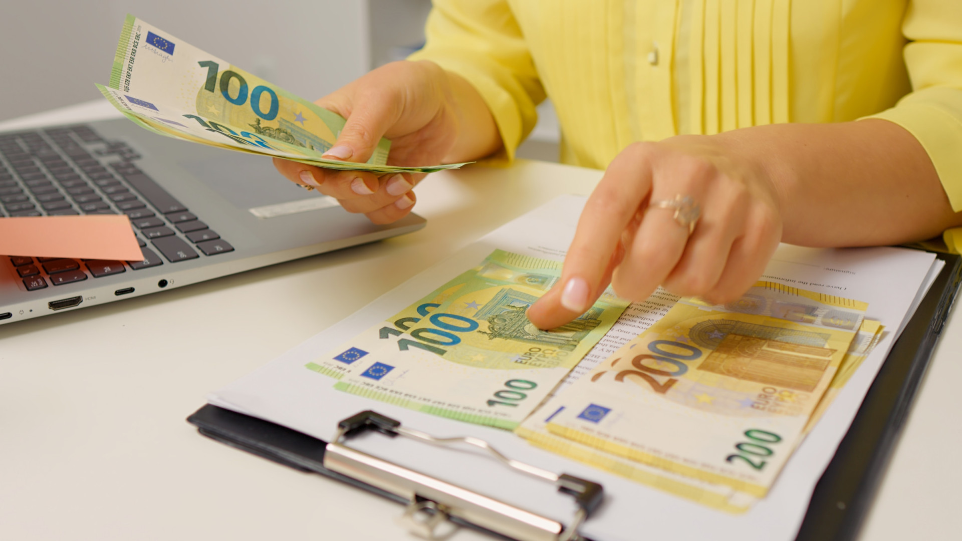 Trabalho está mais caro em Portugal - quanto subiram os custos salariais?