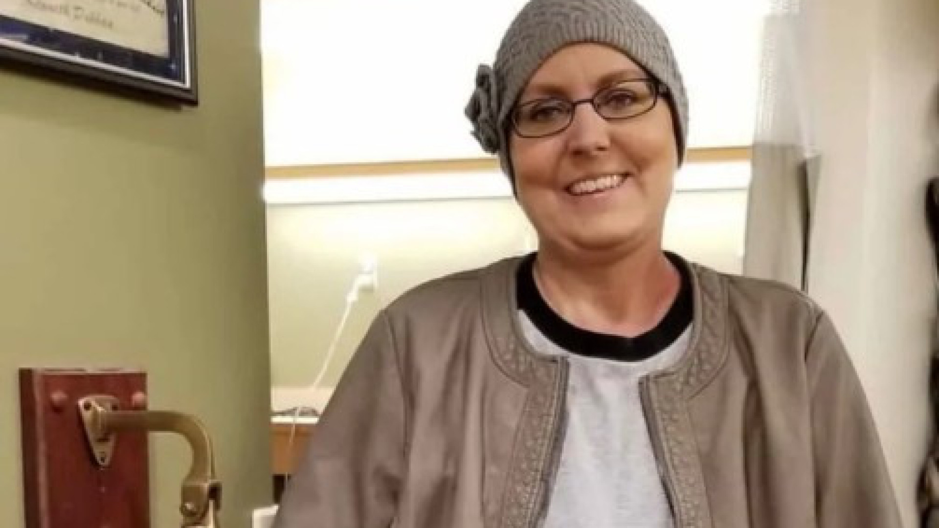 Mulher que sobreviveu a quatro cancros morre atingida por 'bala perdida'