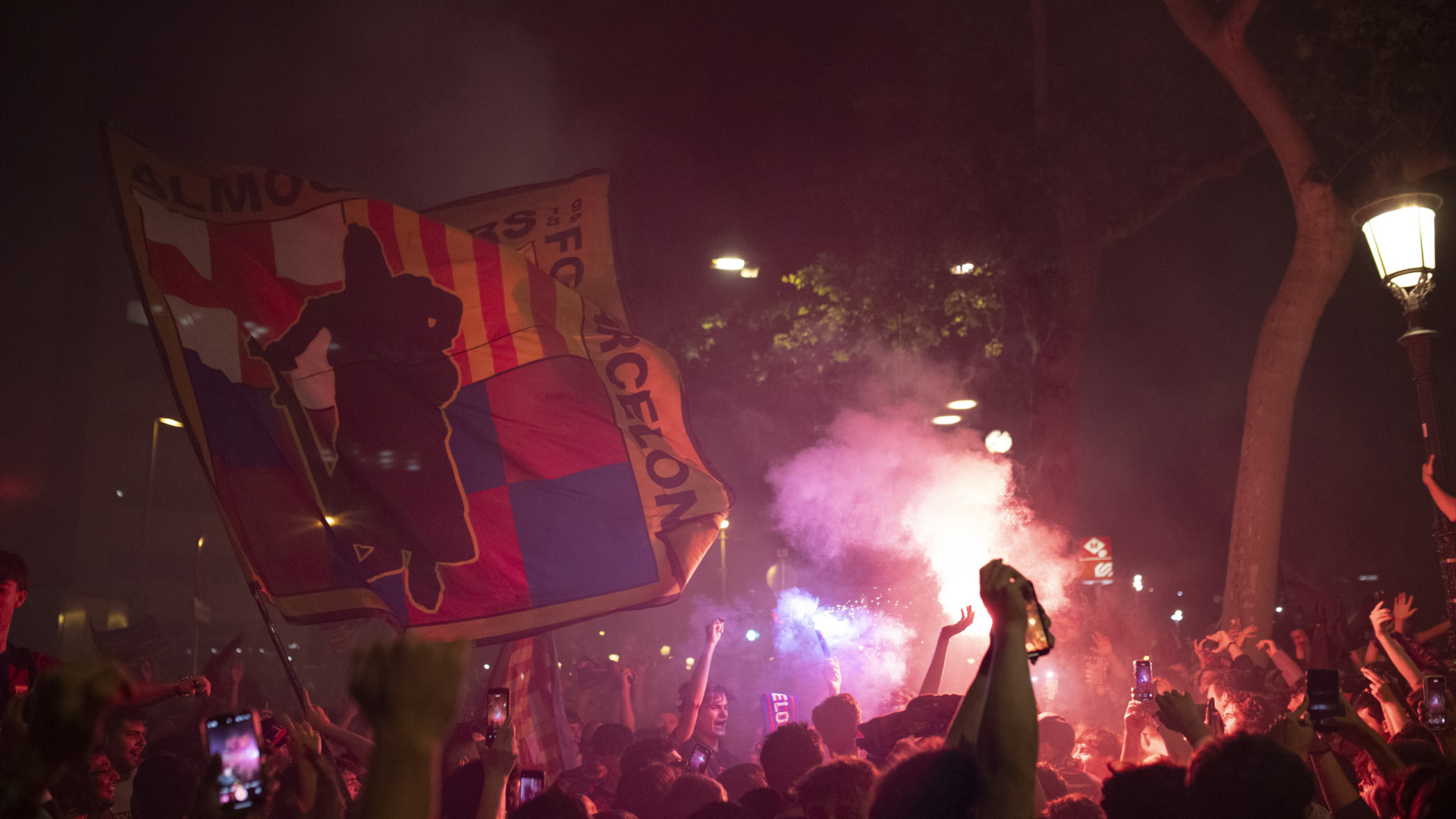 Festa do título de campeão do Barcelona origina sete detenções