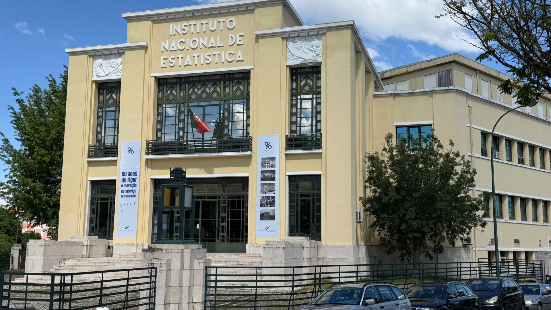 Presidente do INE alerta para necessidade de reforçar quadros