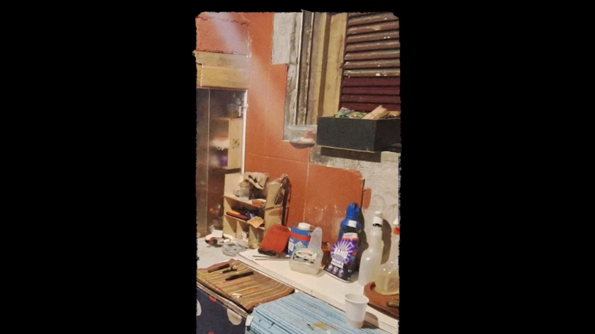 PJ desmantela laboratório de drogas sintéticas na Terceira. Homem detido