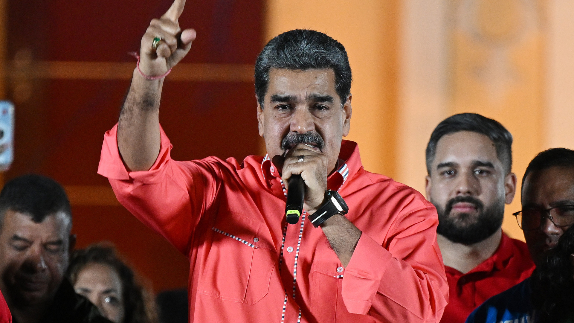 Maduro anuncia detenção de grupo armado que tentou entrar na Venezuela