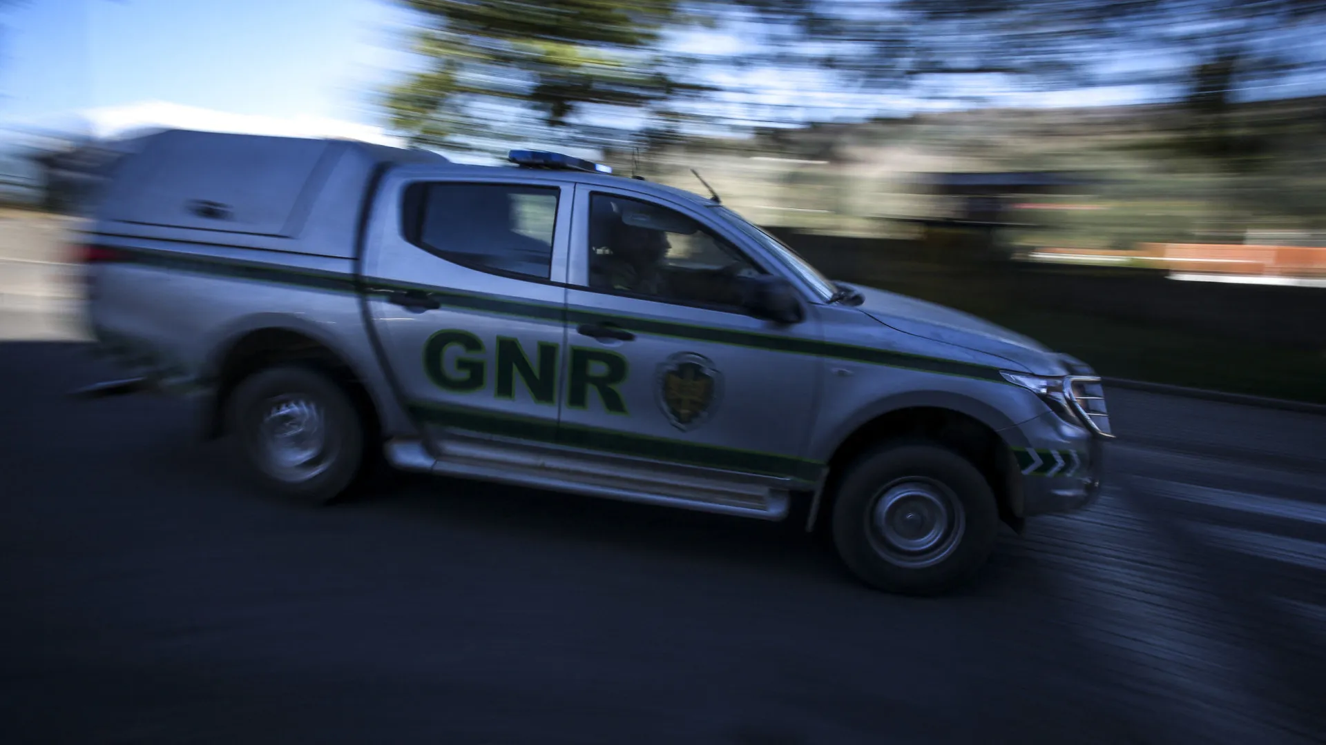 
                    GNR apreende em Lagos mais de 20 litros de tabaco líquido
                