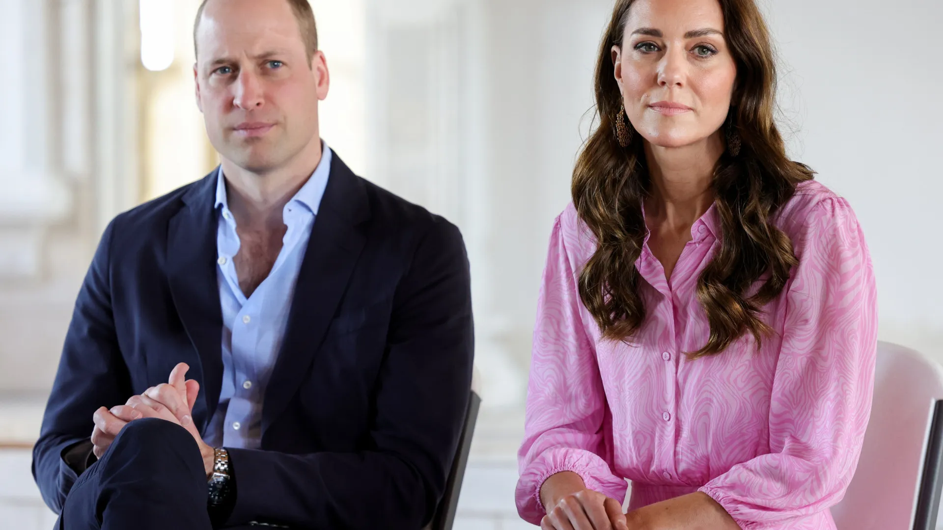 
                    Kate e William: Novos vizinhos de Windsor acusam-os de egoísmo
                