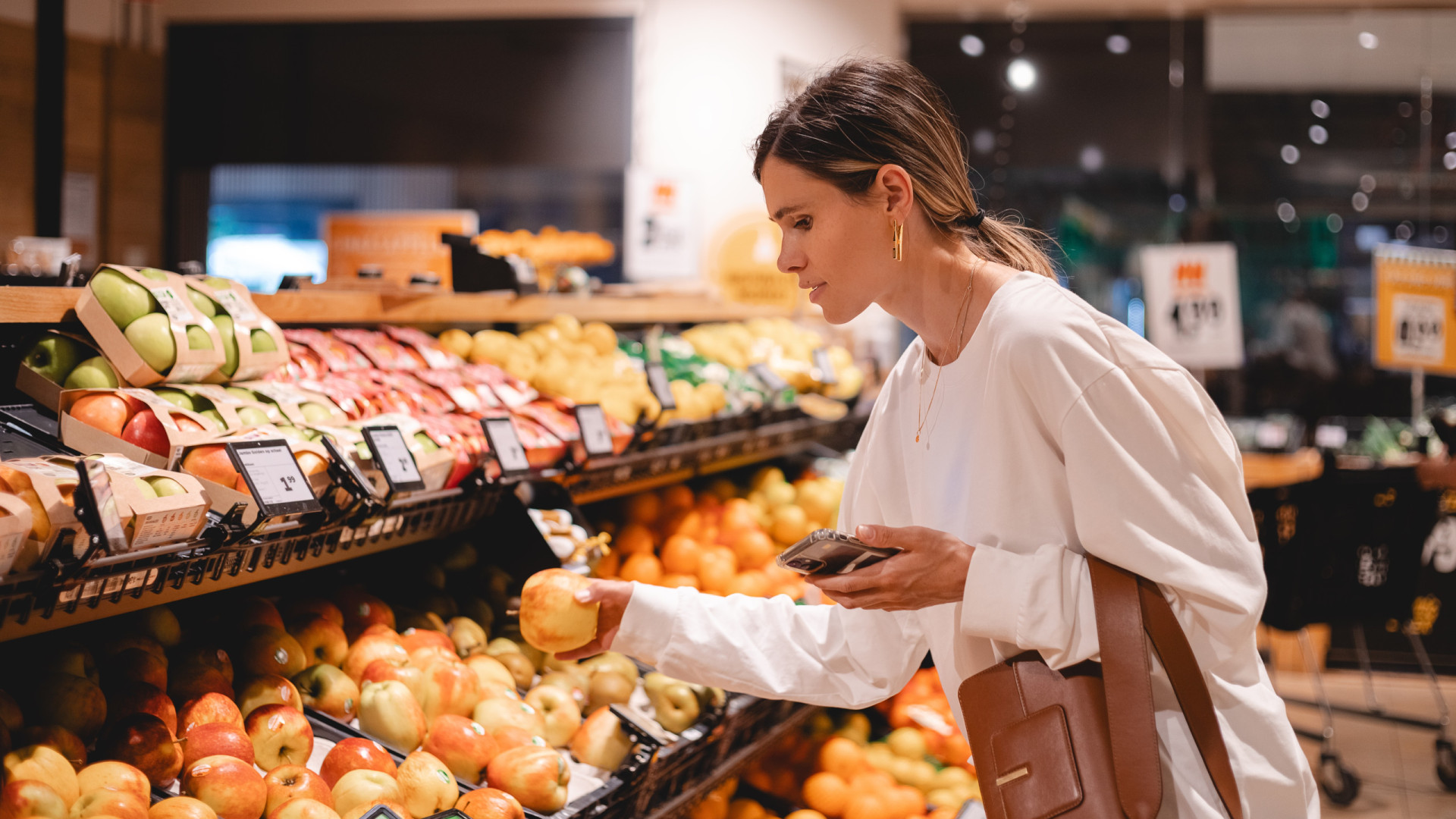 Oito erros que todos cometem ao comprar fruta e vegetais no supermercado