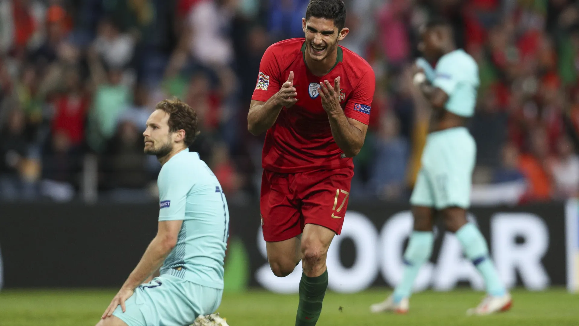 
                    EM DIRETO: Gonçalo Guedes faz antevisão ao jogo com o México
                