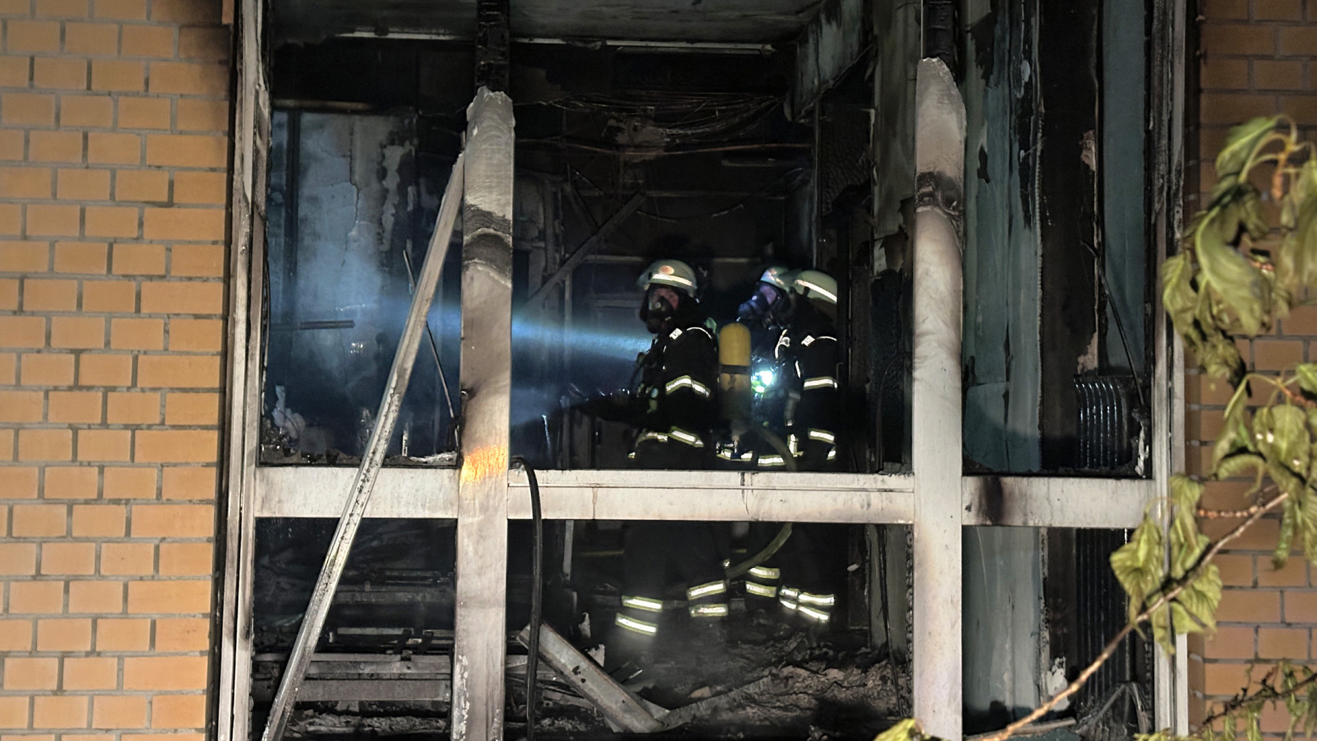 Pelo menos três mortos e 34 feridos num incêndio em hospital na Alemanha