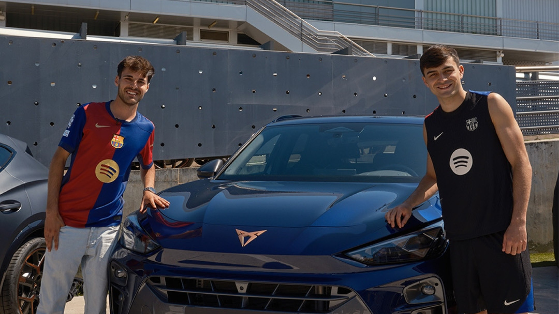 Jogadores do Barcelona receberam novas 'máquinas' (menos Yamal)