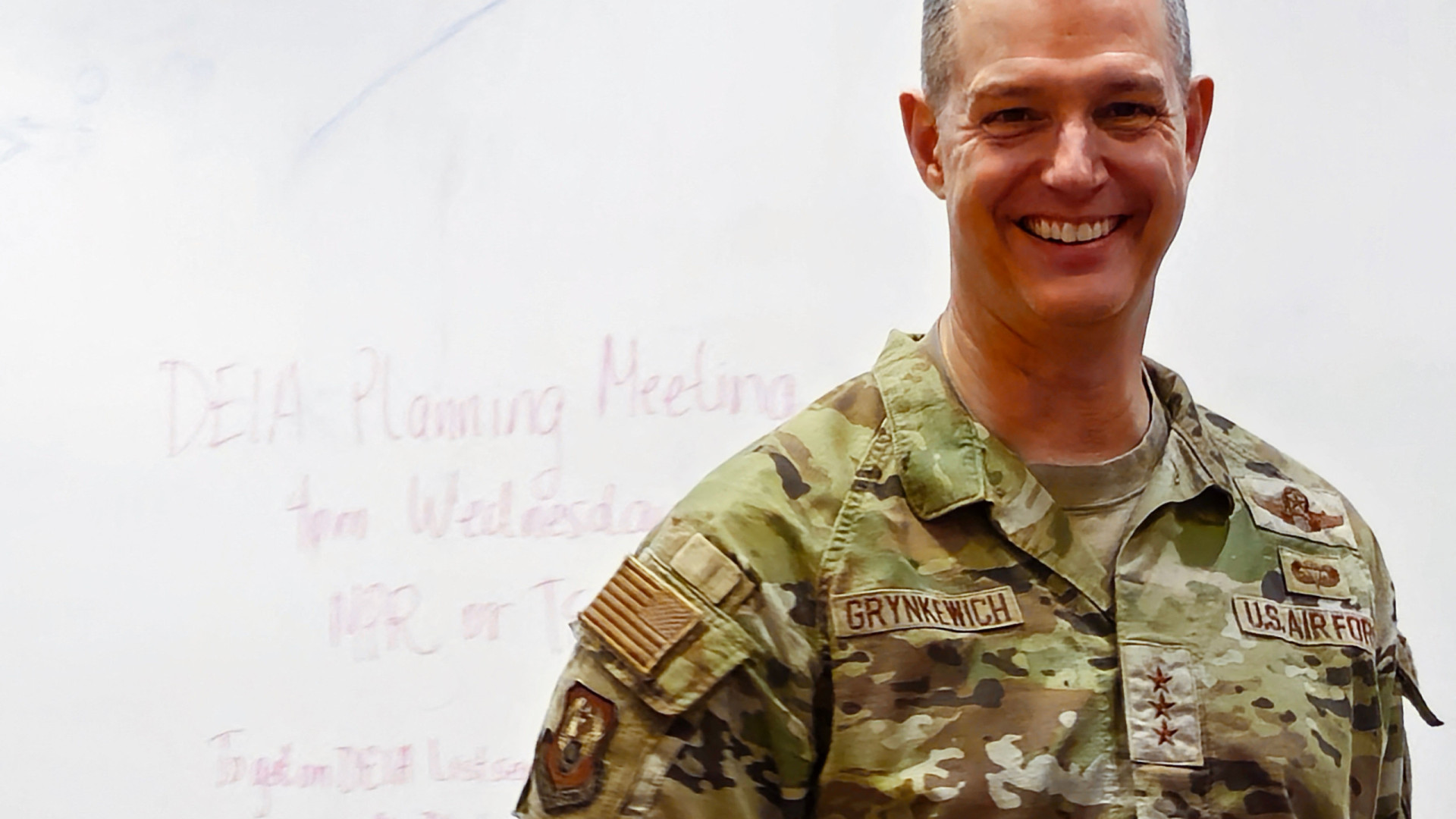 Norte-americano nomeado Comandante Supremo das Forças da NATO na Europa
