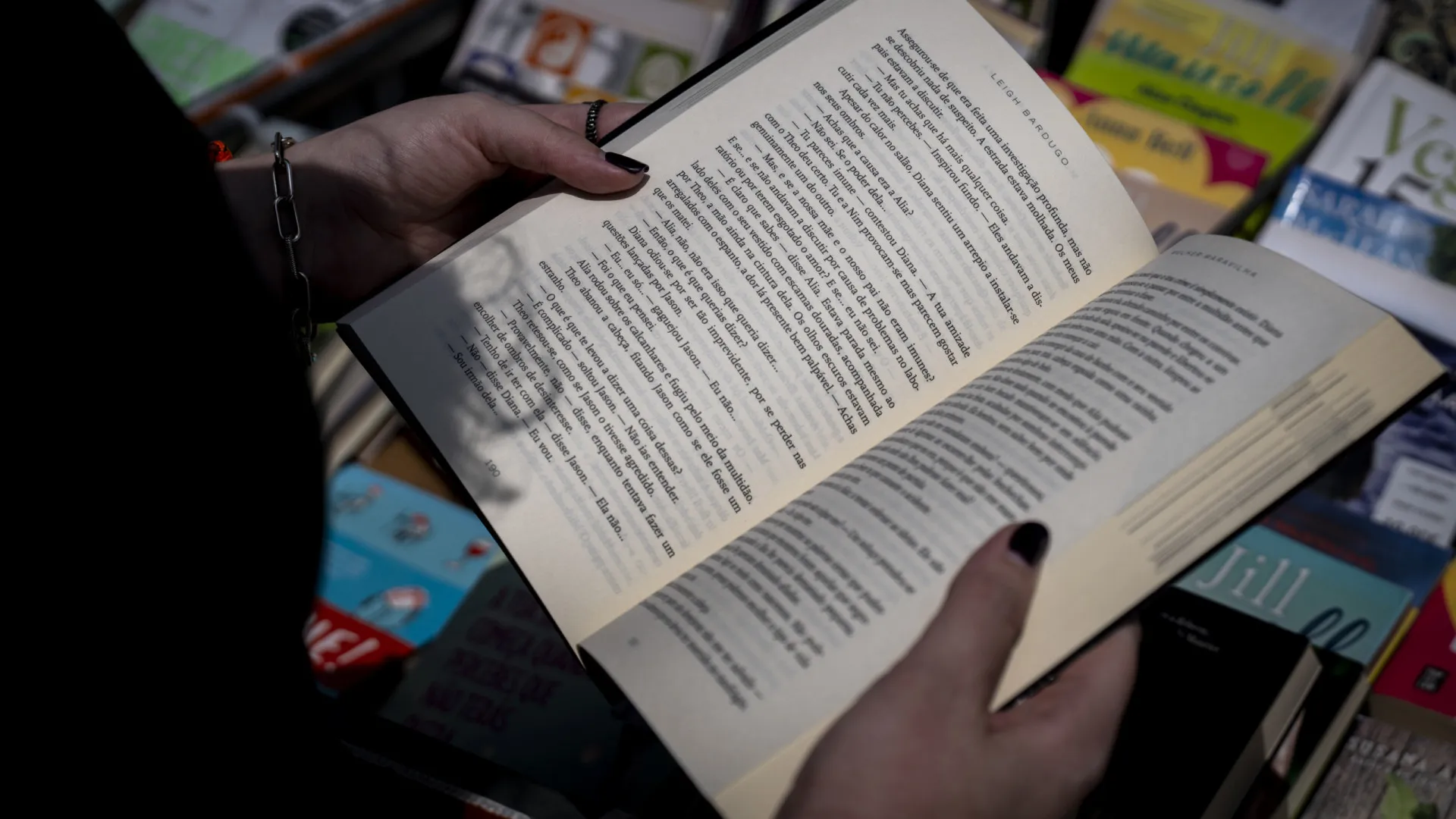 
                    Feira do Livro de Lisboa realiza-se de 27 de maio a 14 de junho 2026
                