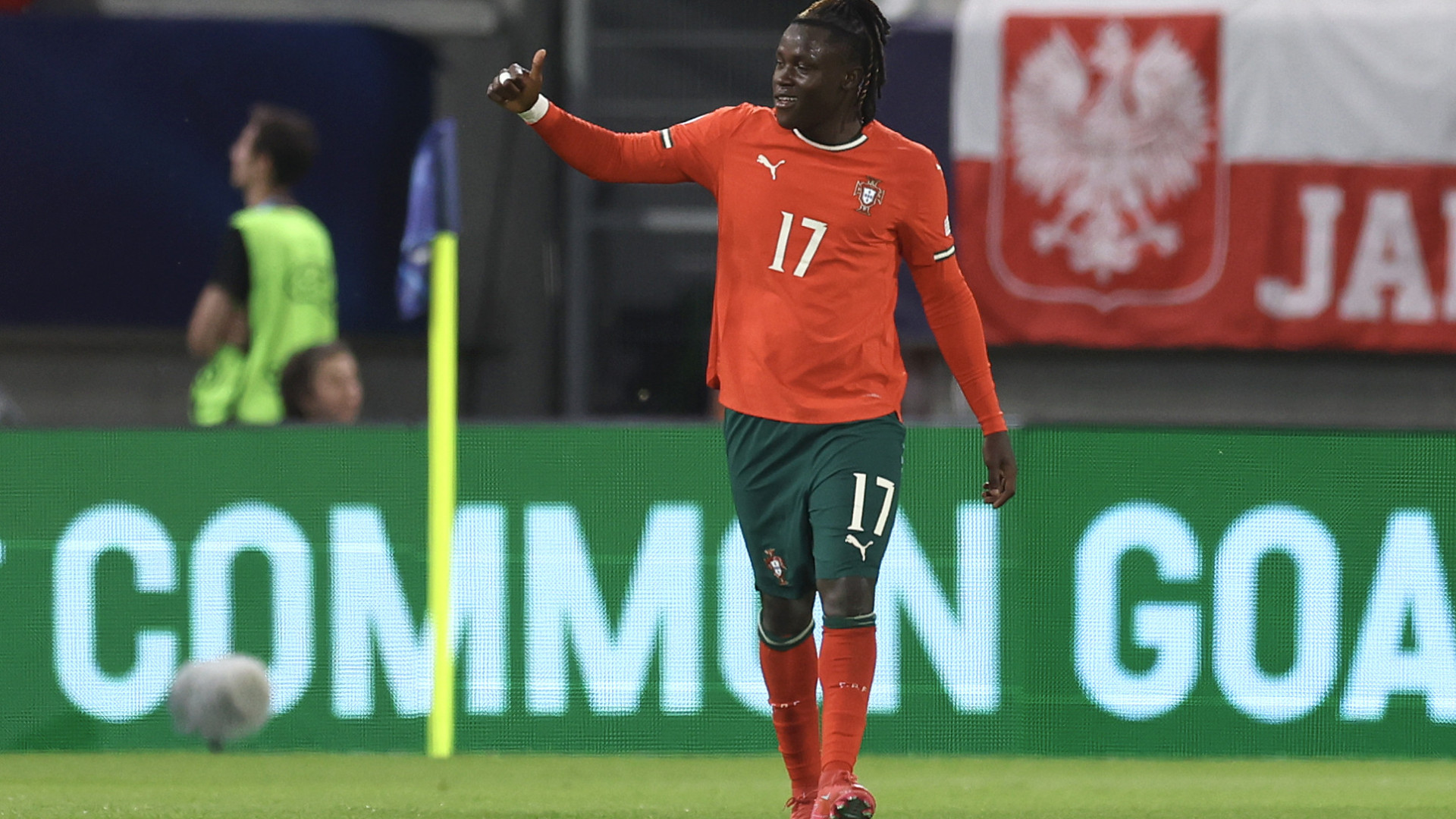 [5-0] Portugal-Polónia: Rodrigo Gomes aplica a 'manita'
