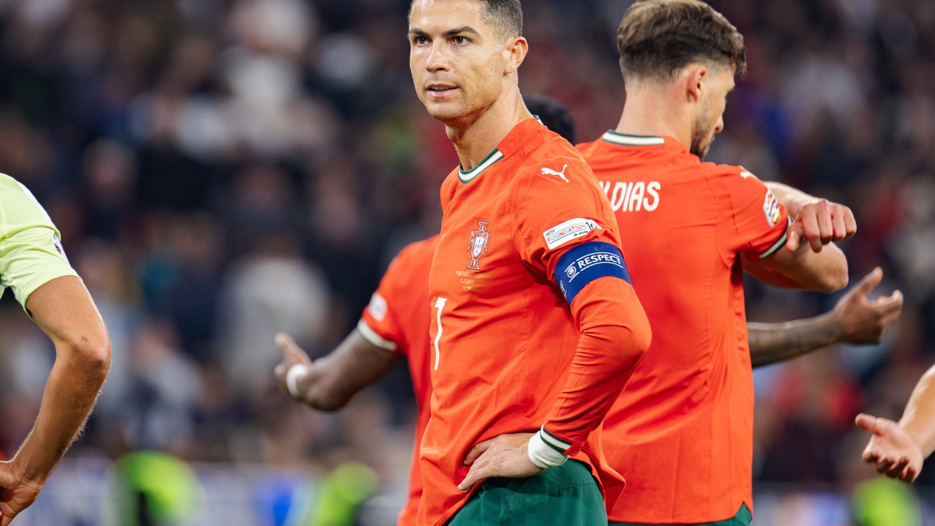 Aguero 'pica' Ronaldo: 