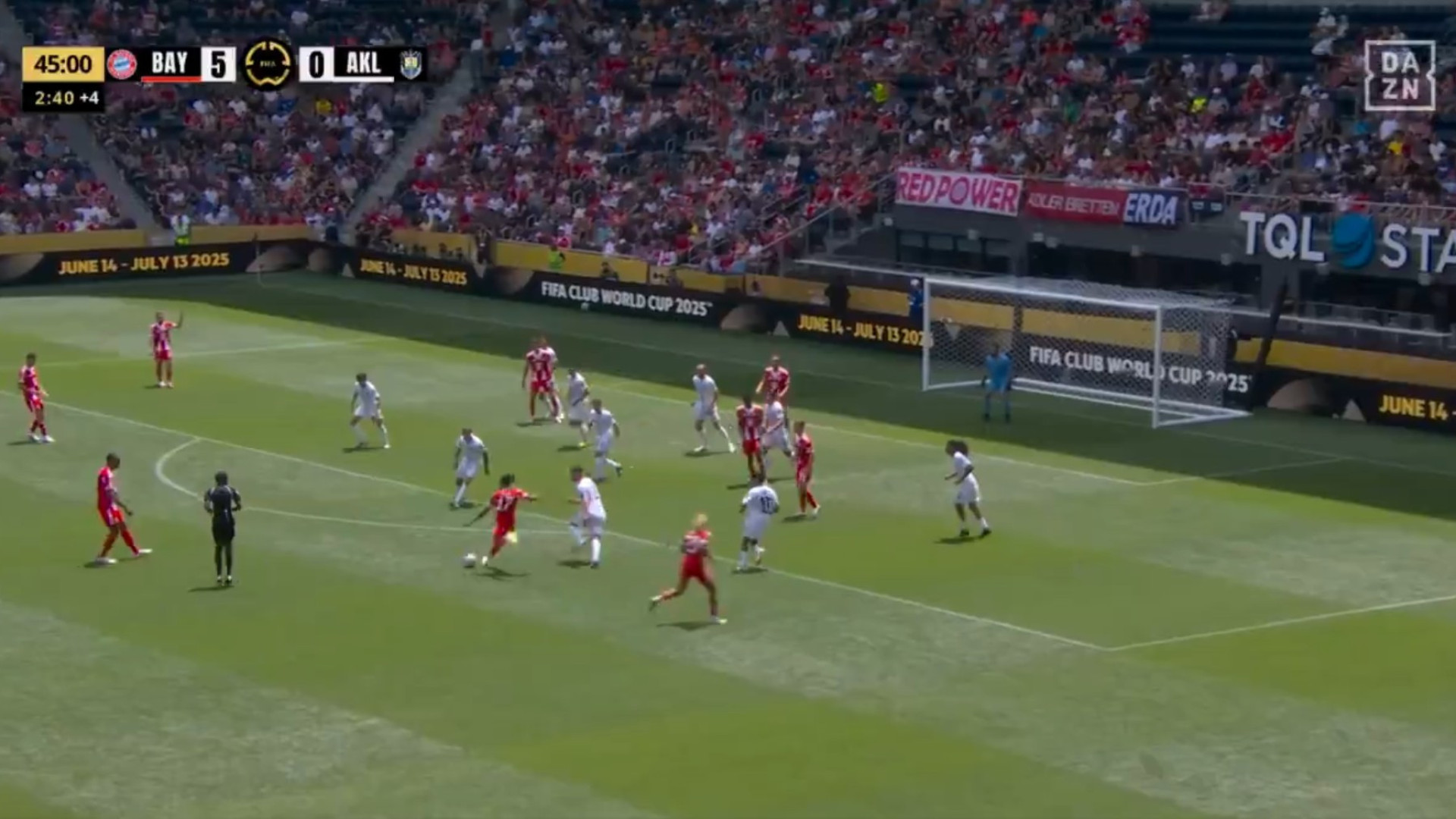 Atenção, Benfica. Olise já faz ‘maravilhas’ no Mundial de Clubes