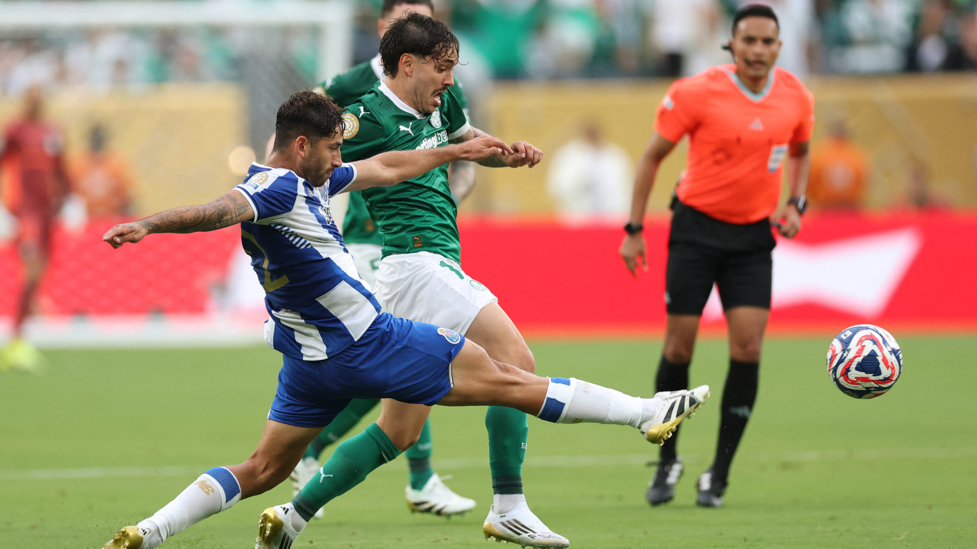 EM DIRETO: FC Porto arranca em falso no Mundial de Clubes