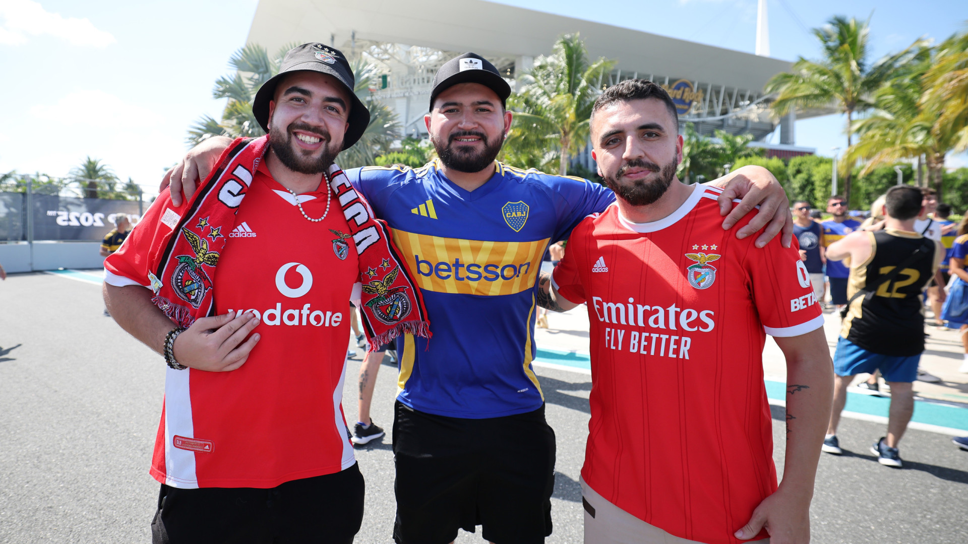 Adeptos de Benfica e Boca Juniors em convívio antes da estreia no Mundial