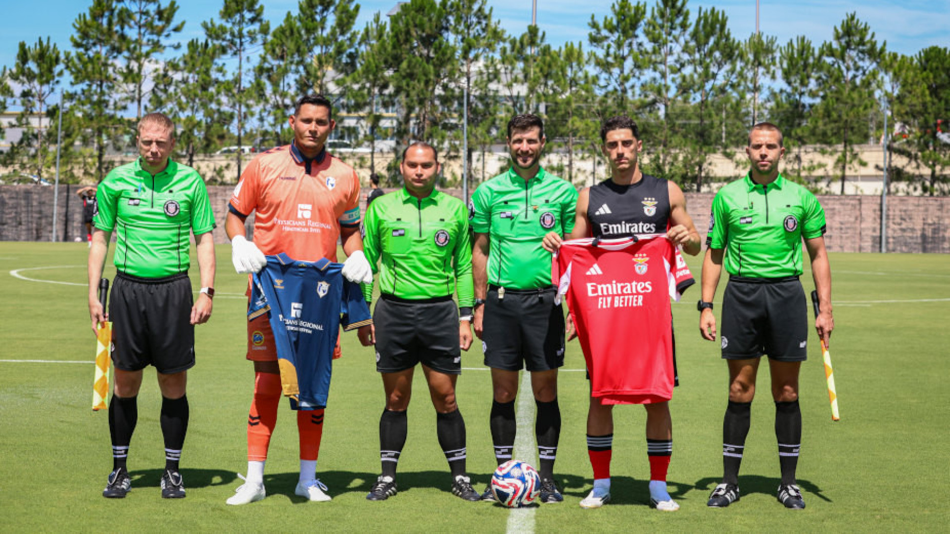Benfica bate modesto clube dos EUA 'à tangente' (e com golo de Belotti)