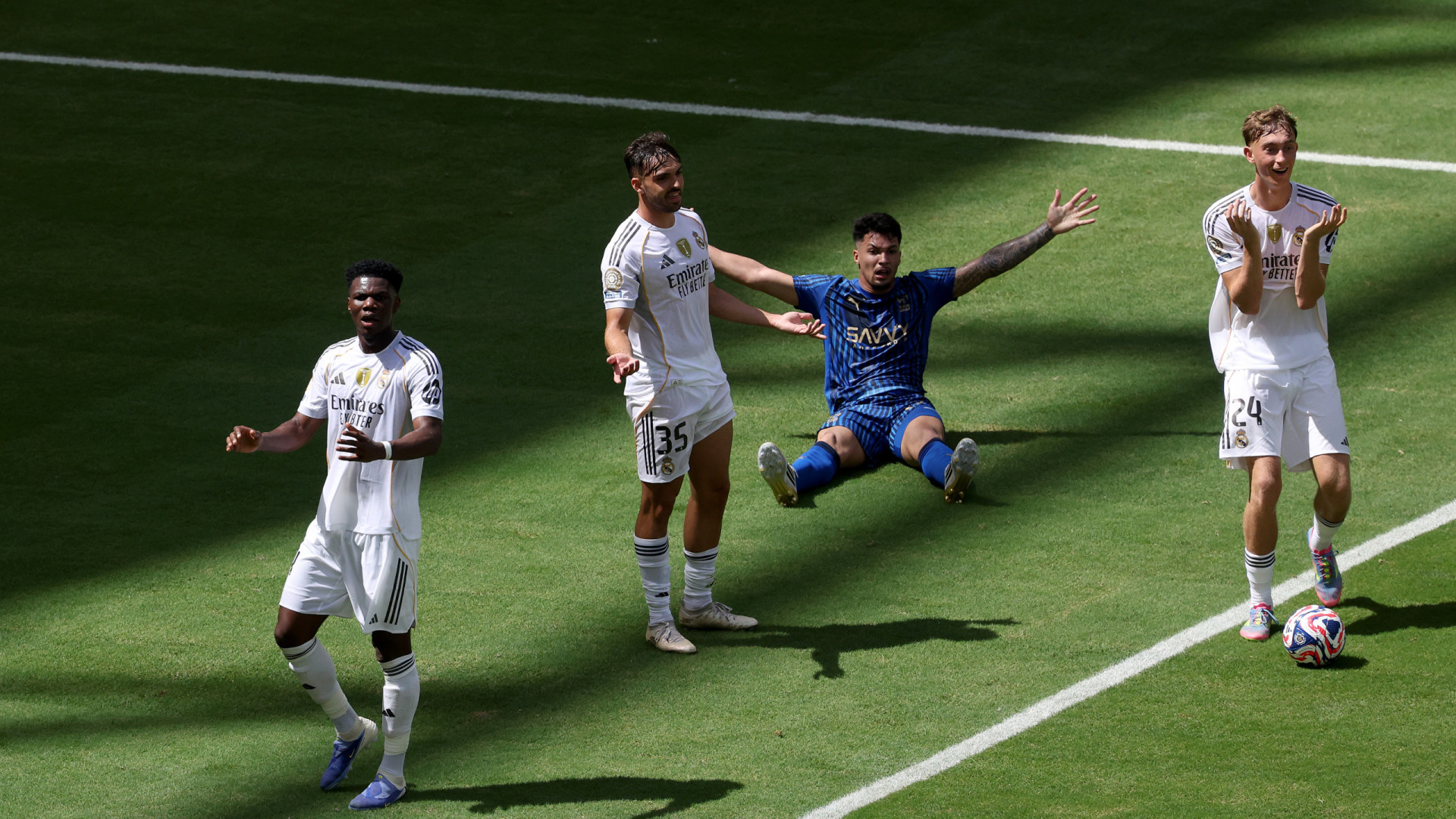 EM DIRETO: Manchester City entra a vencer e Real Madrid a deslizar