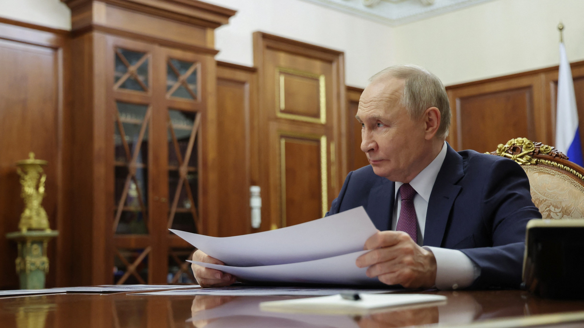 Reunião com Zelensky? Putin disponível mas (só) no 