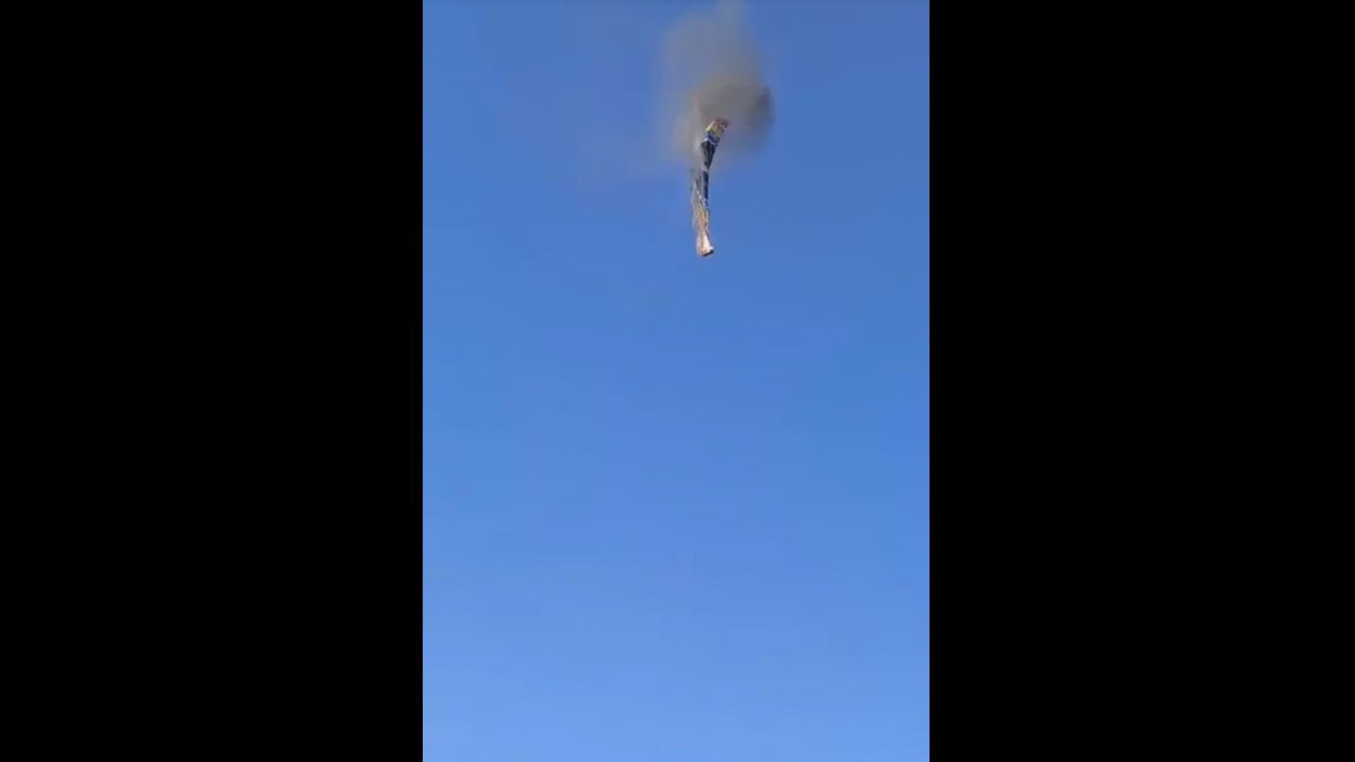 Balão de ar quente incendeia-se e cai no Brasil. Há pelo menos 8 mortos
