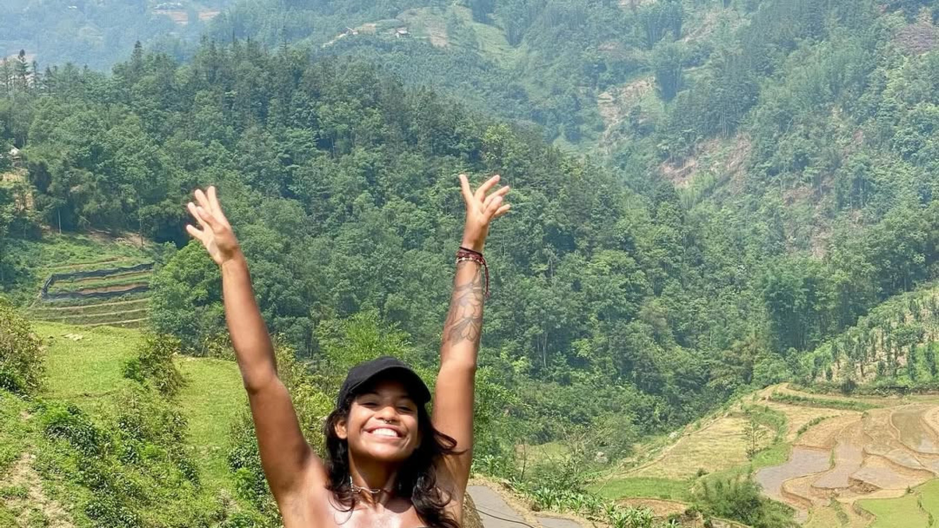 Corpo de Juliana Marins já está no Brasil. Será sepultada na cidade natal
