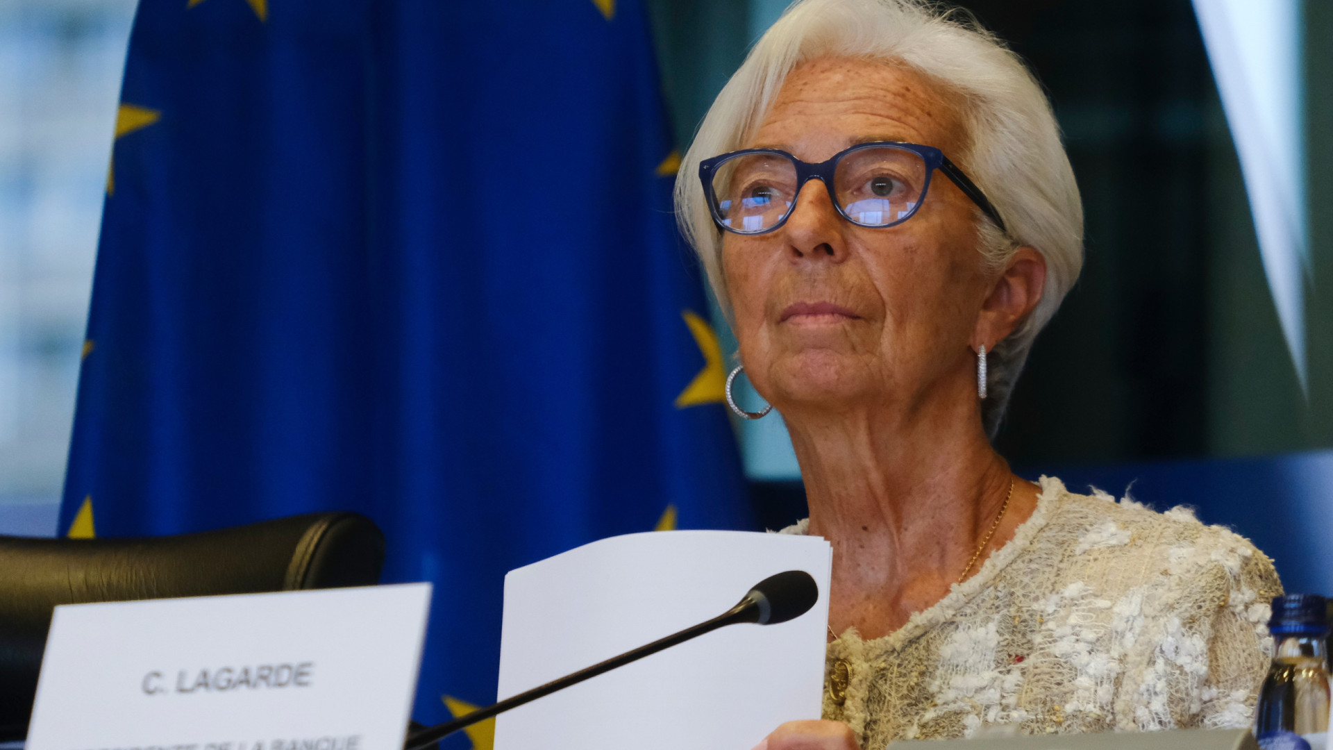 Lagarde faz aviso (sério): Encerrar Ormuz terá consequências na inflação