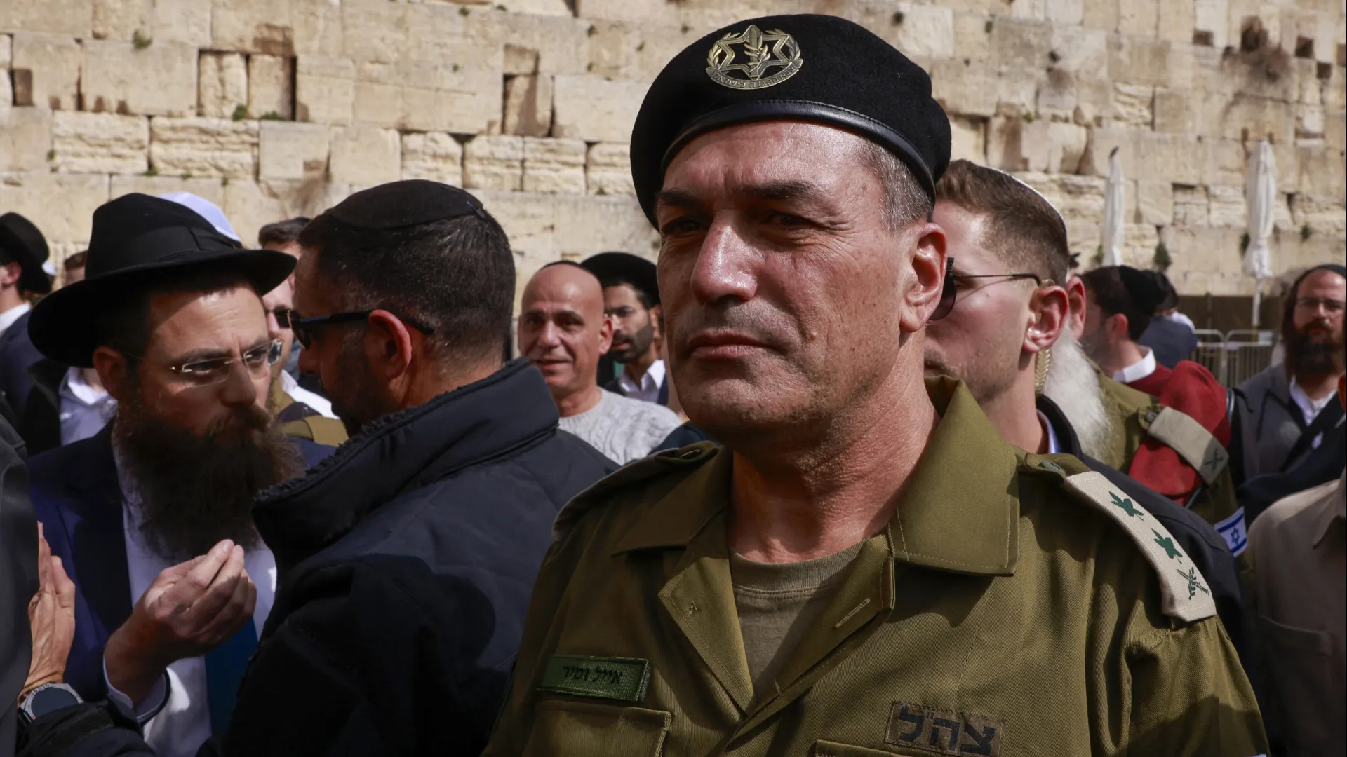 
                    Comandante das forças israelitas quer pôr fim a violência de colonos
                