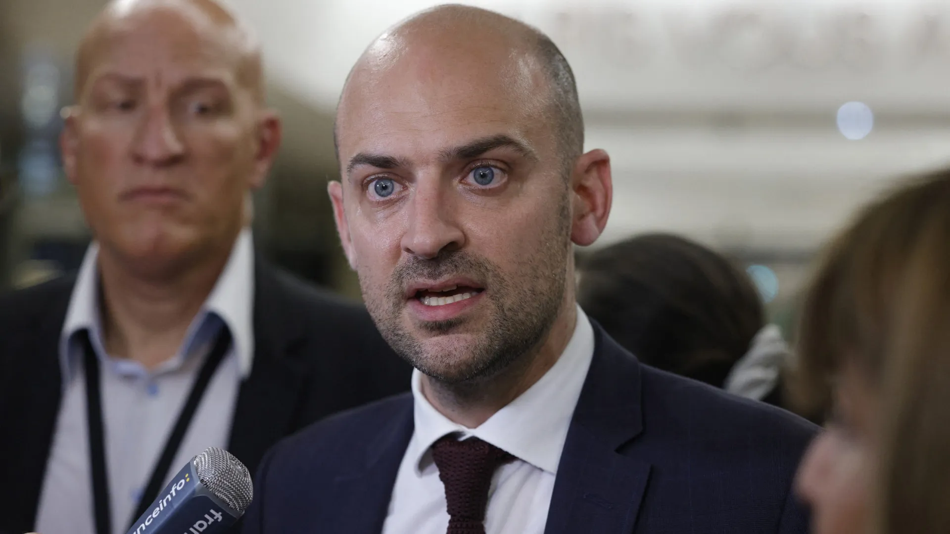 
                    Diplomacia iraniana e francesa discutem nuclear na quarta-feira em Paris
                