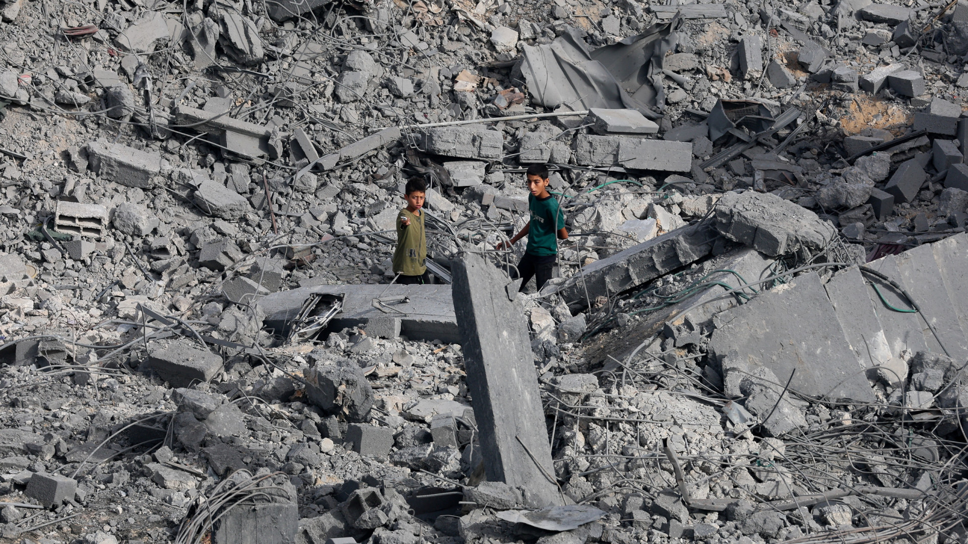 Defesa israelita aprova plano militar para ocupar cidade de Gaza