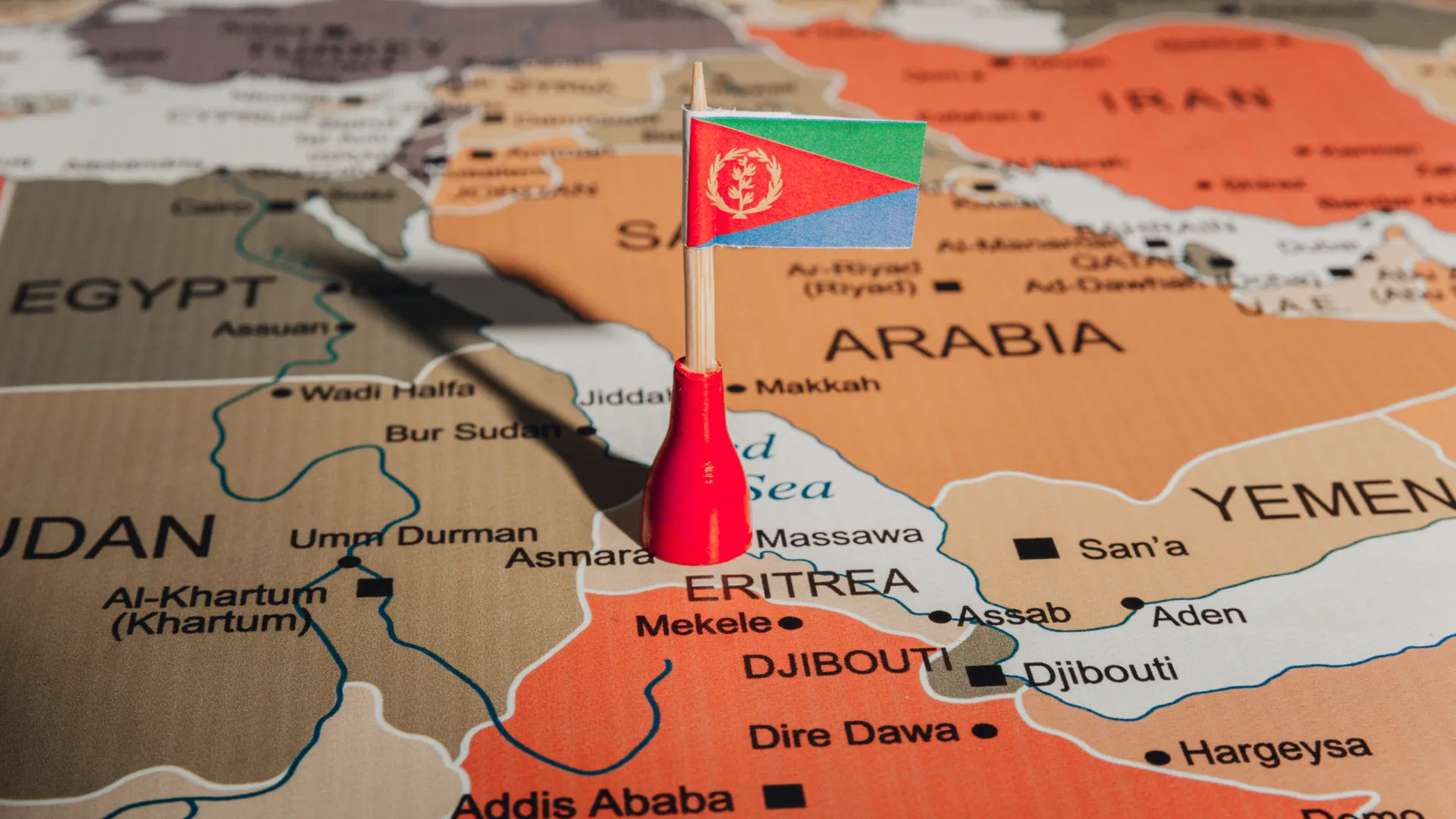 
                    Eritreia liberta 13 pessoas detidas sem julgamento há quase 18 anos
                