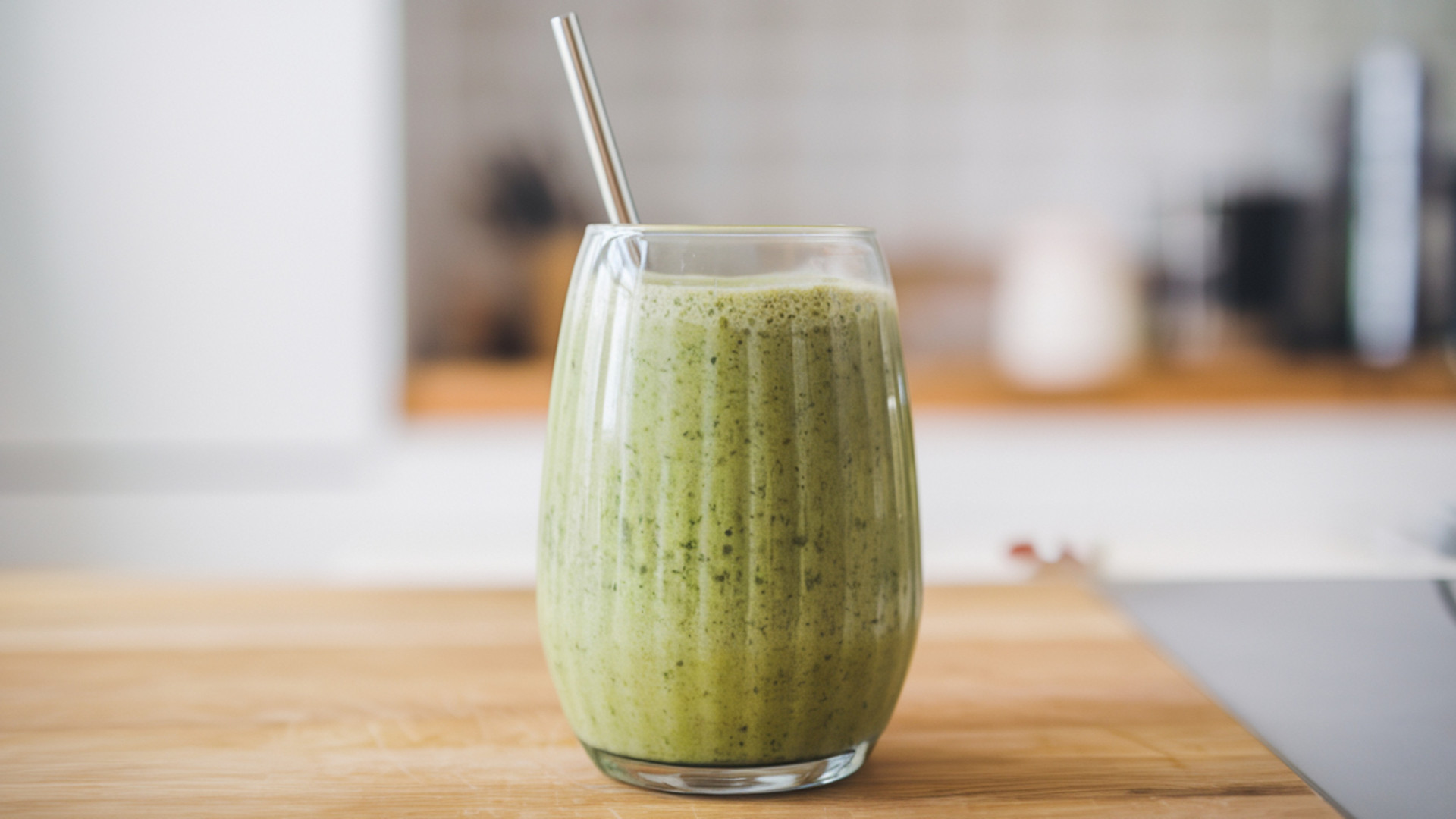 Se está com dificuldades em dormir, este smoothie pode ser a solução
