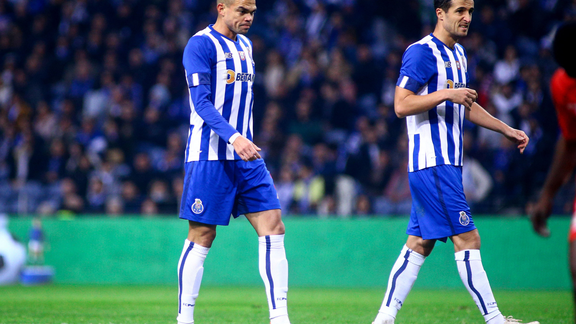 Liderança em risco? Marcano 'igual' a Pepe com problema à vista no Dragão