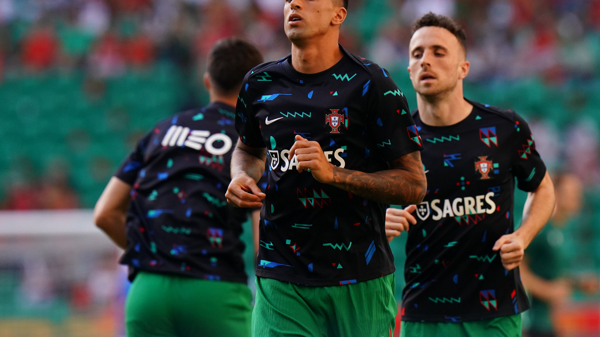 João Cancelo incrédulo com a morte de Diogo Jota: 