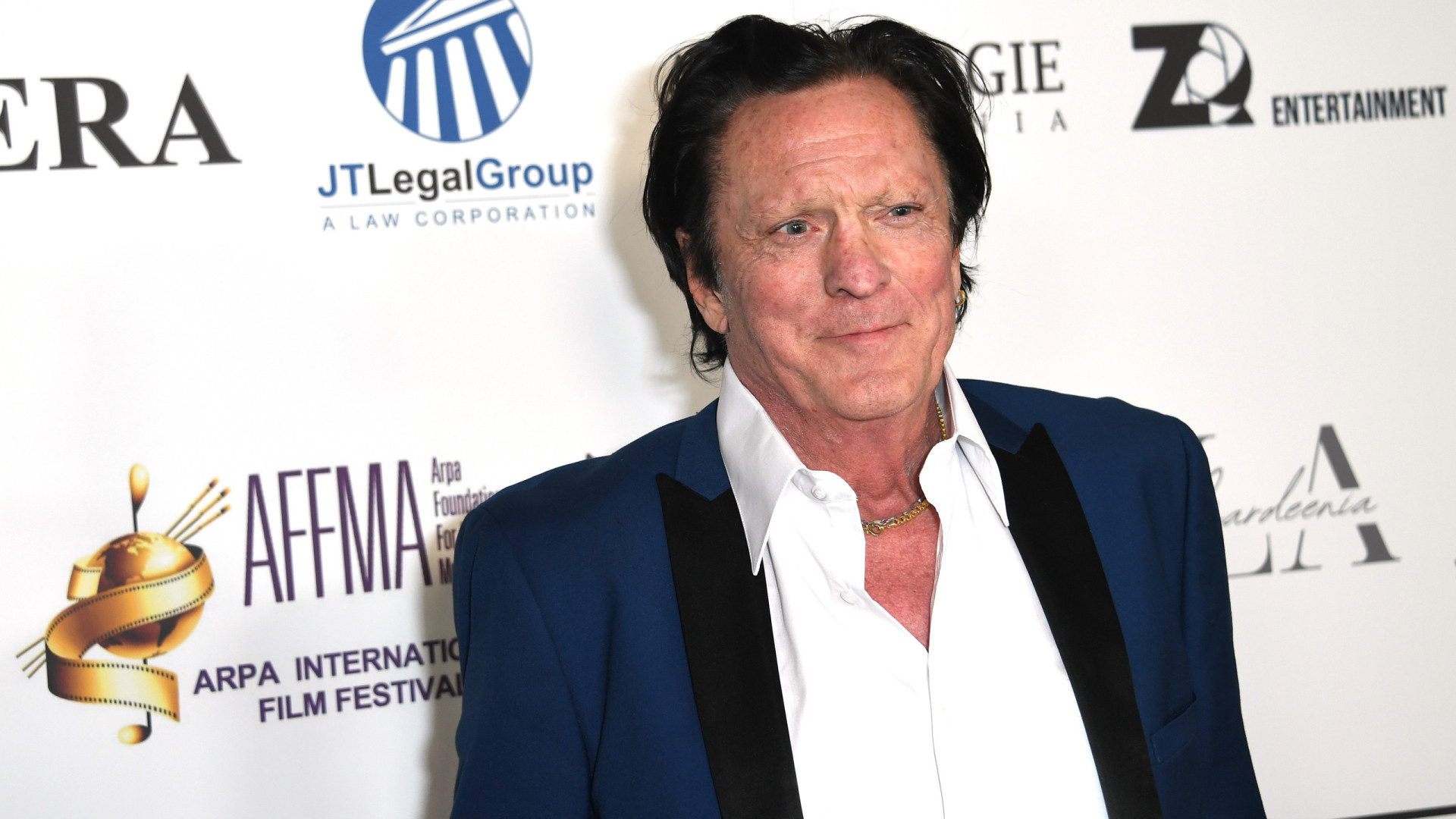 Filho de Michael Madsen presta homenagem ao pai após morte inesperada