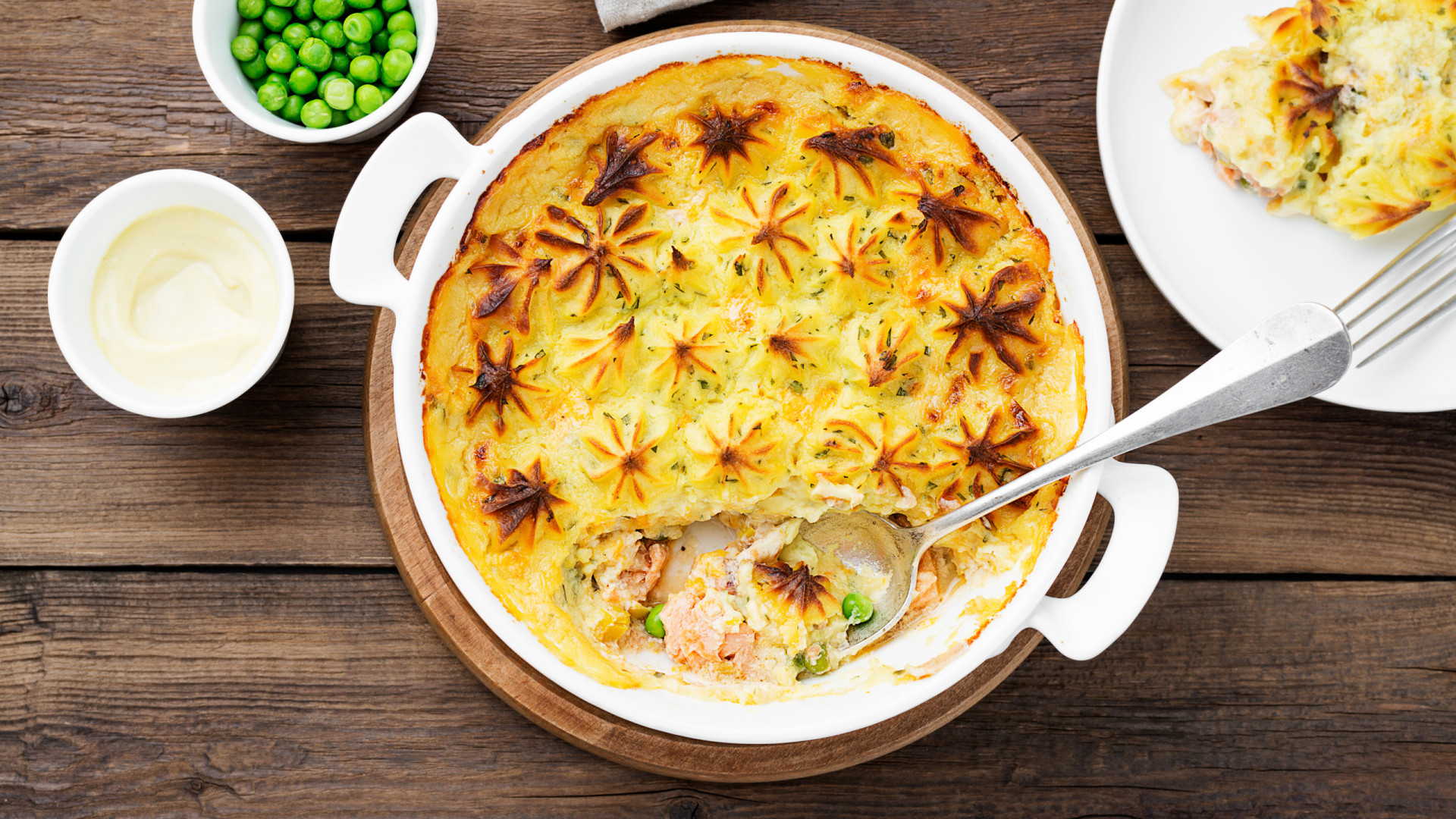 Receita de tortilha de peixe e ervilhas: Uma delícia económica