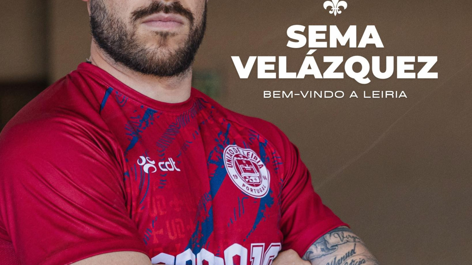 Oficial: Sema Velázquez reforça defesa da União de Leiria