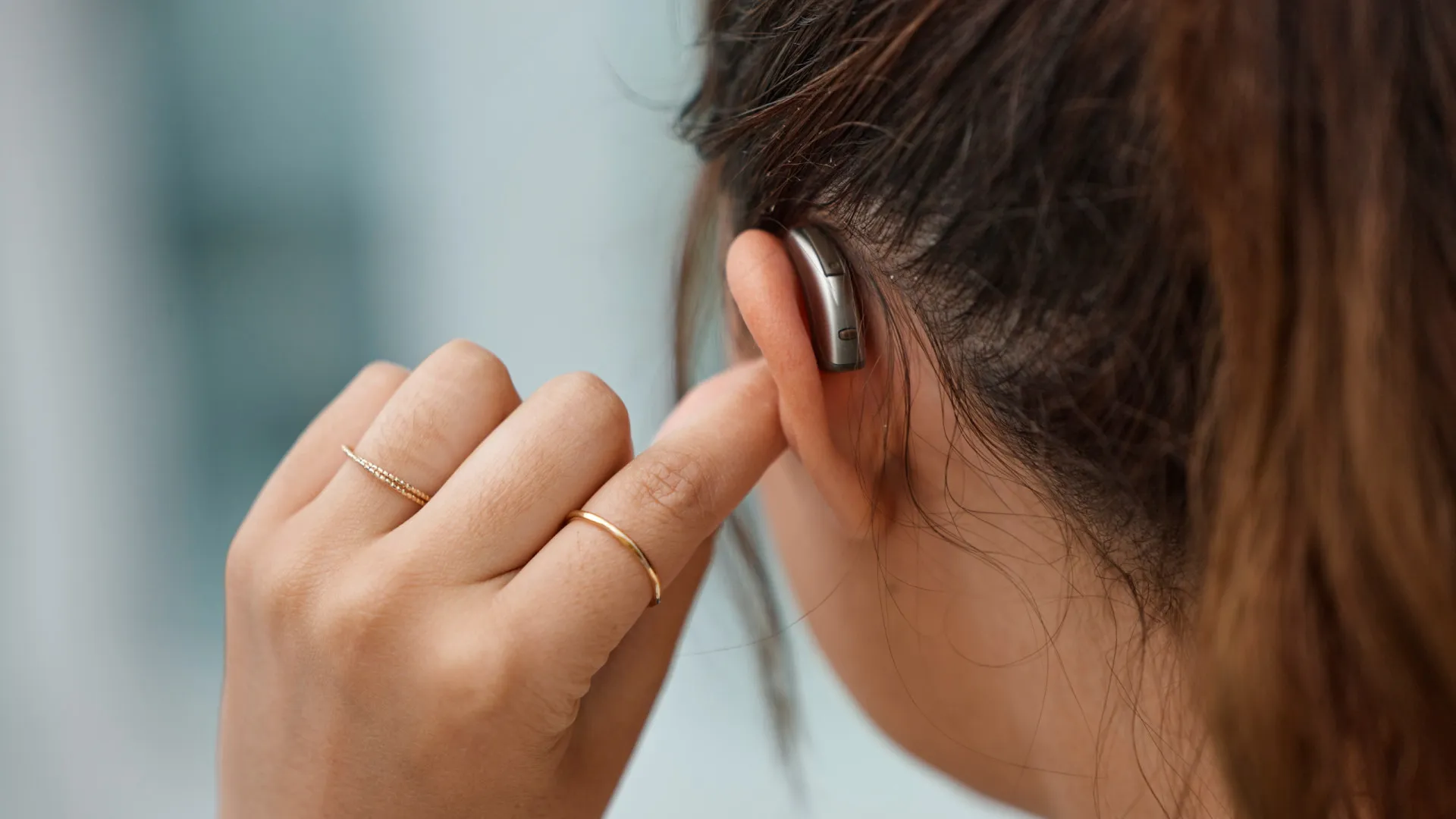 
                    Onze crianças com surdez incurável conseguem agora ouvir graças a terapia
                