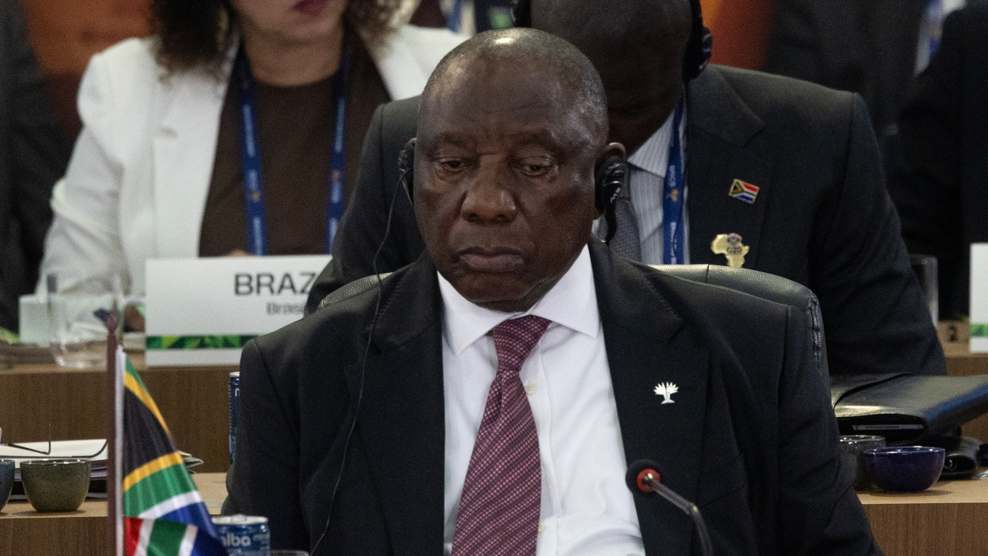 Ramaphosa classifica “vingança” de Trump contra BRICS como “dececionante”
