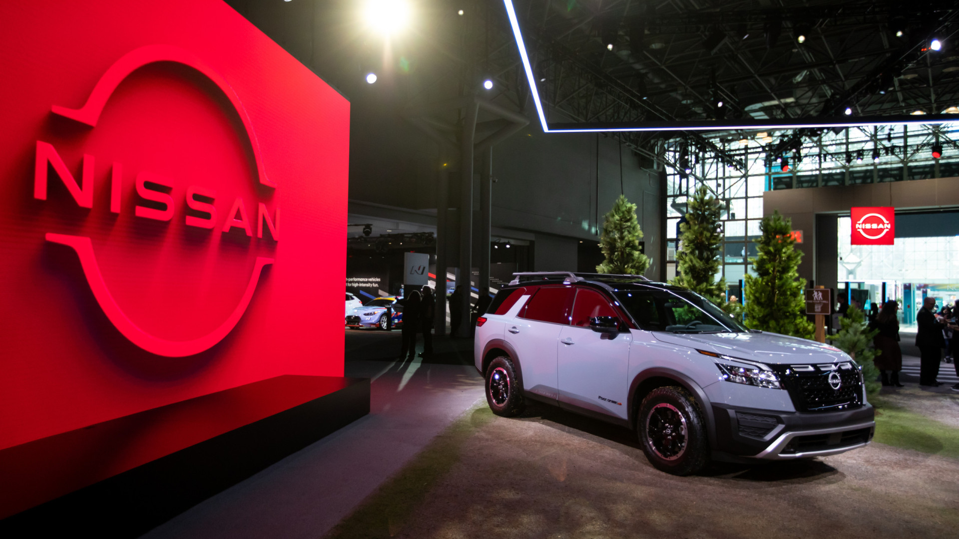 Nissan suspende produção de modelos para o Canadá devido às tarifas