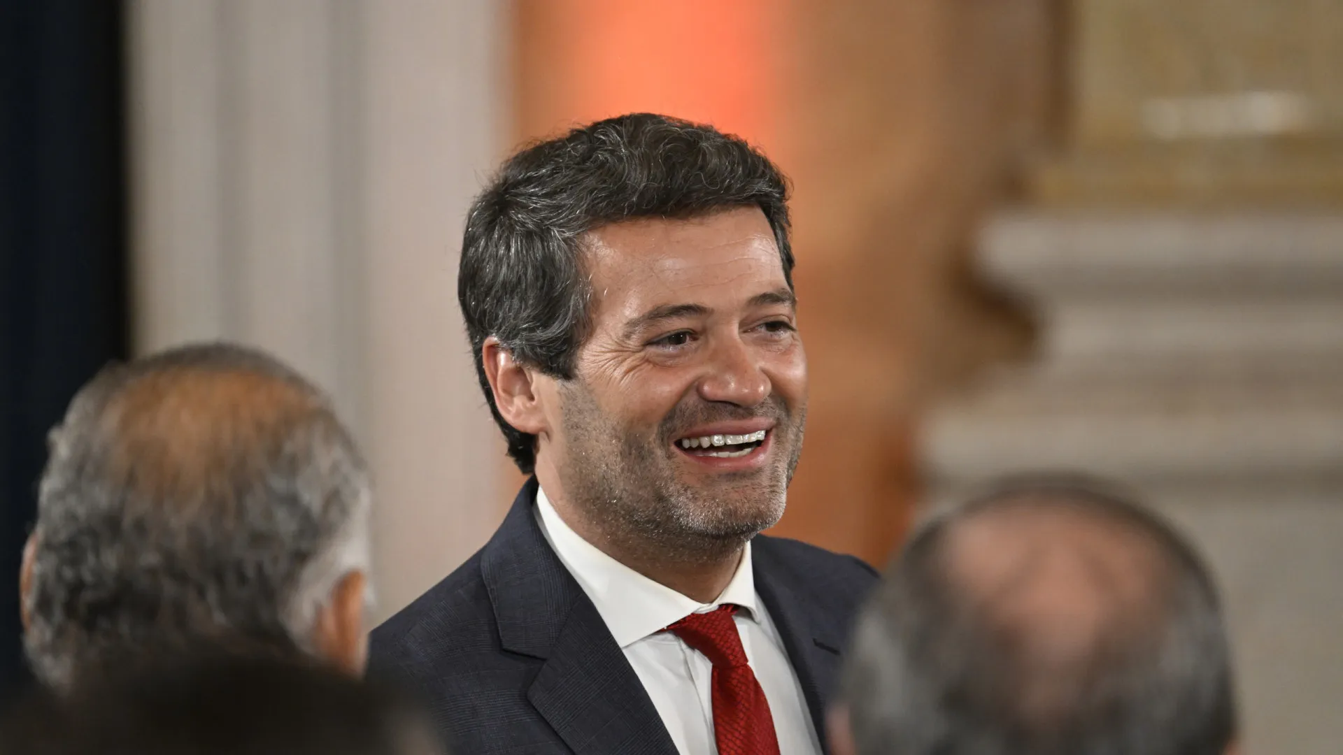 
                    Ventura considera mensagem de Montenegro 