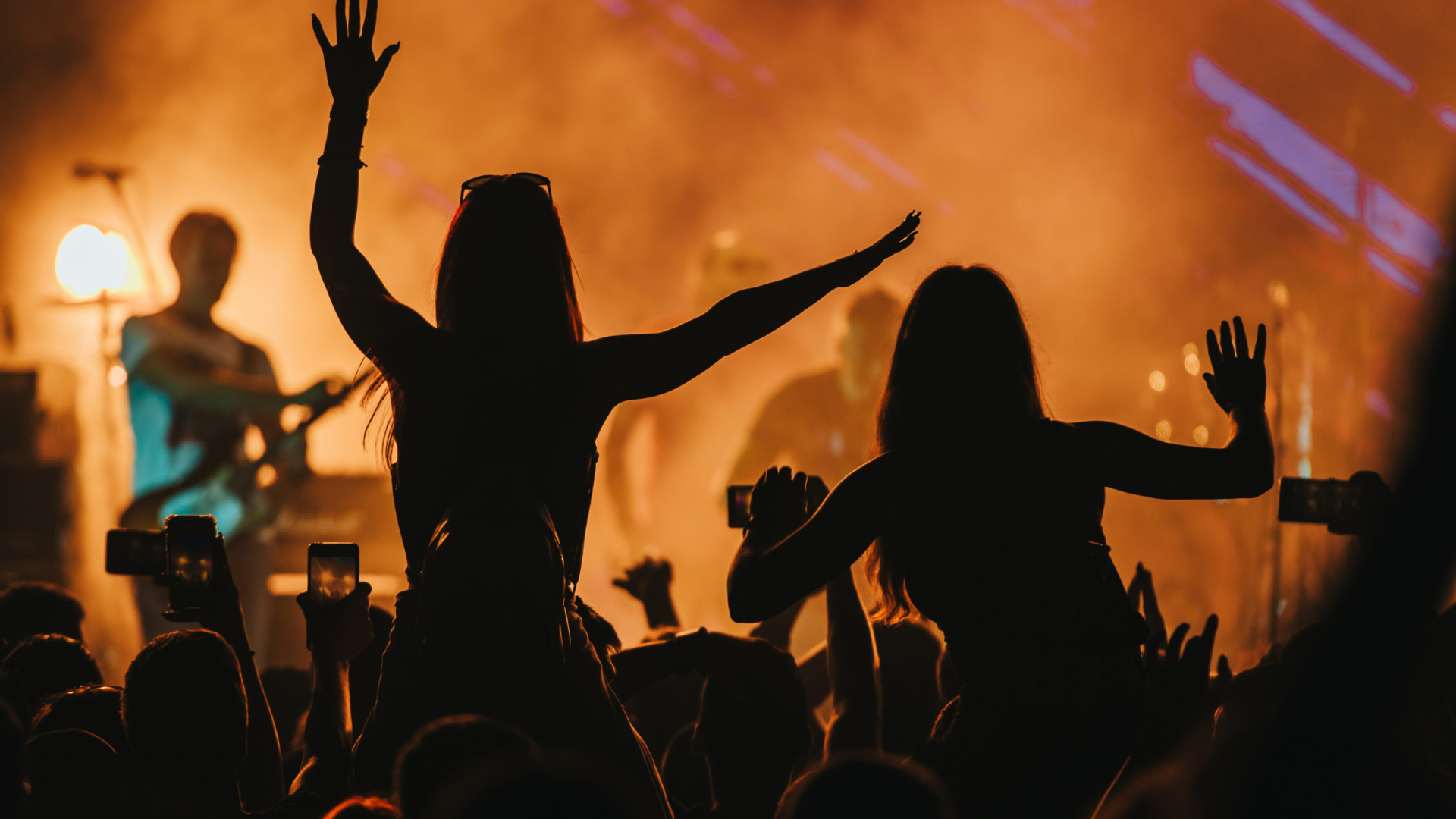 Festival ESTEOESTE em Braga esta semana com Bed Legs e MONSTRO