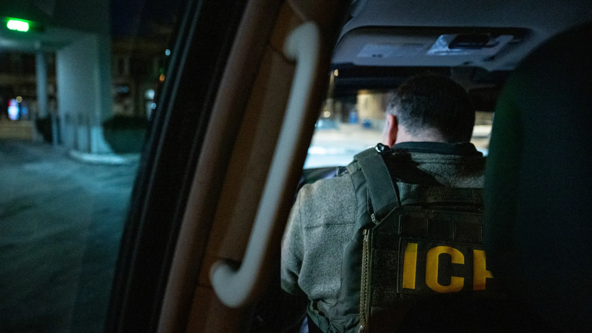 
                    Agentes federais lançam nova onda de combate à imigração em Nova Orleães
                