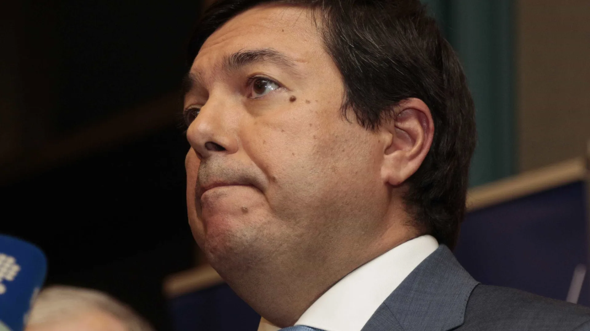 
                    Diretor Executivo recusa falar sobre ordem de corte na despesa dos hospitais
                